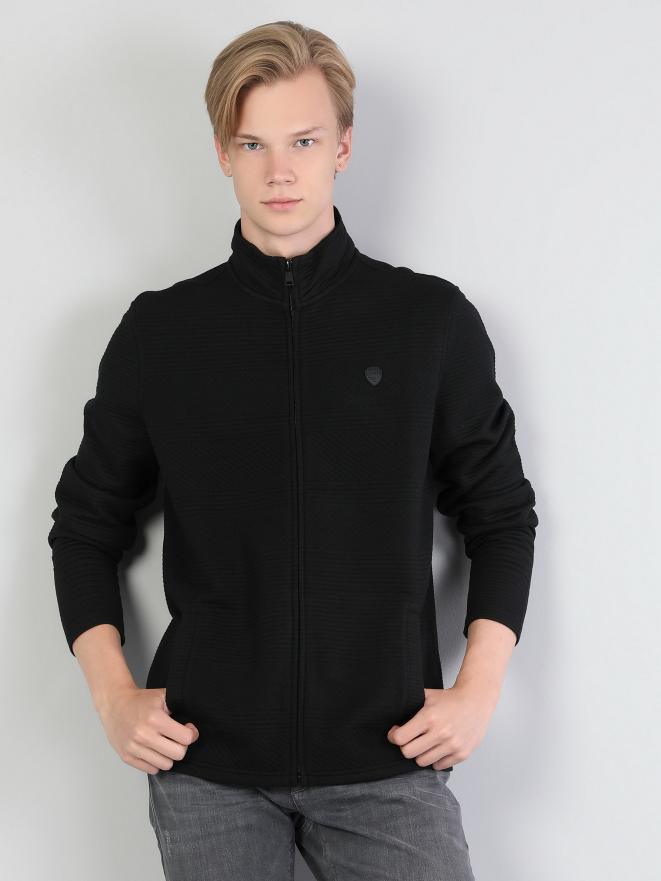 Кофта Colin’s модель CL1044077BLK Фото