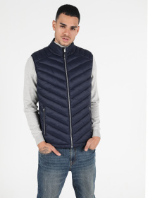 Утеплений жилет Colin’s модель CL1045390DNV Фото