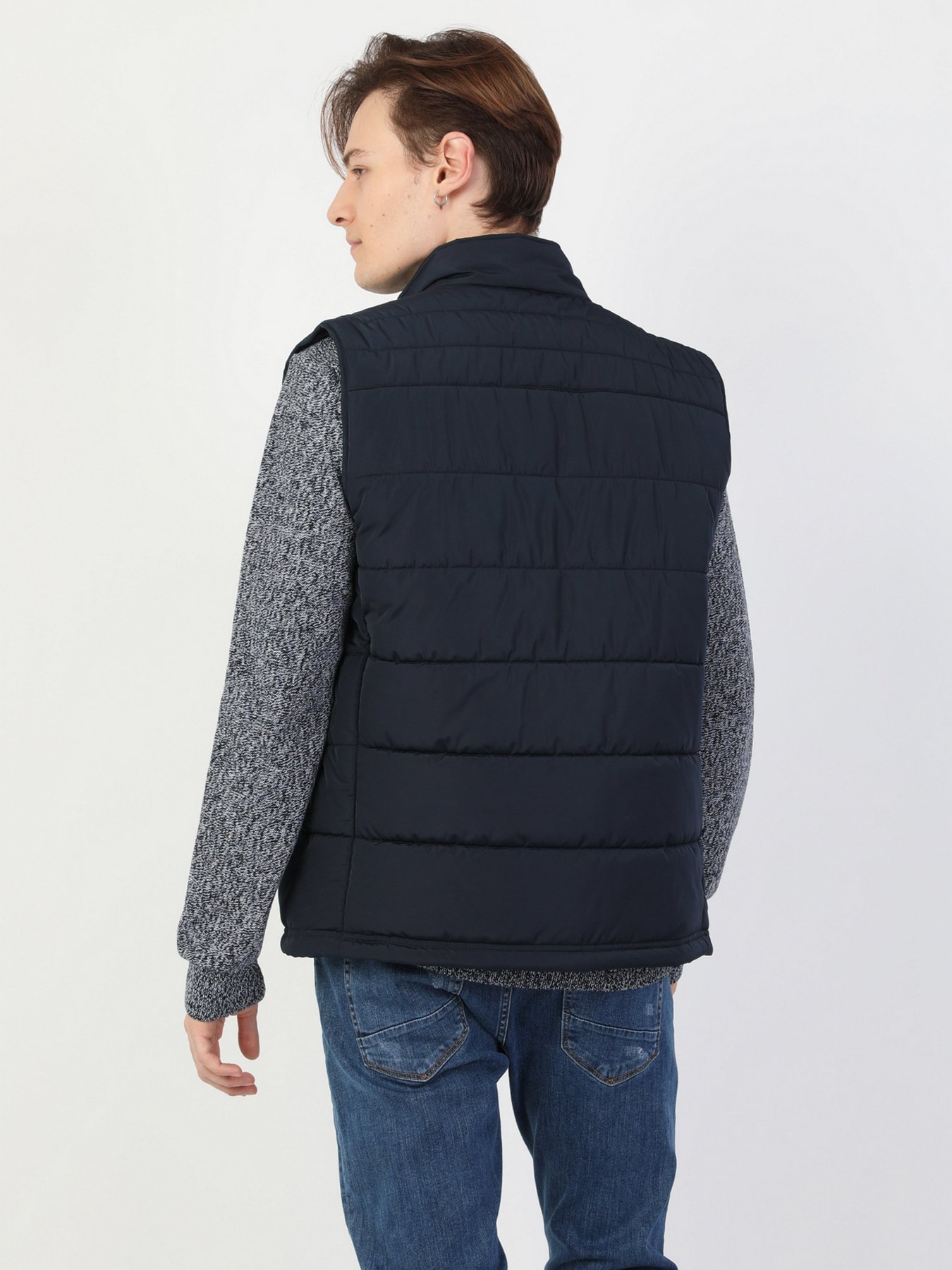 Жилет Colin’s модель CL1047338NAV Жилет Colin’s модель CL1047338NAV Фото