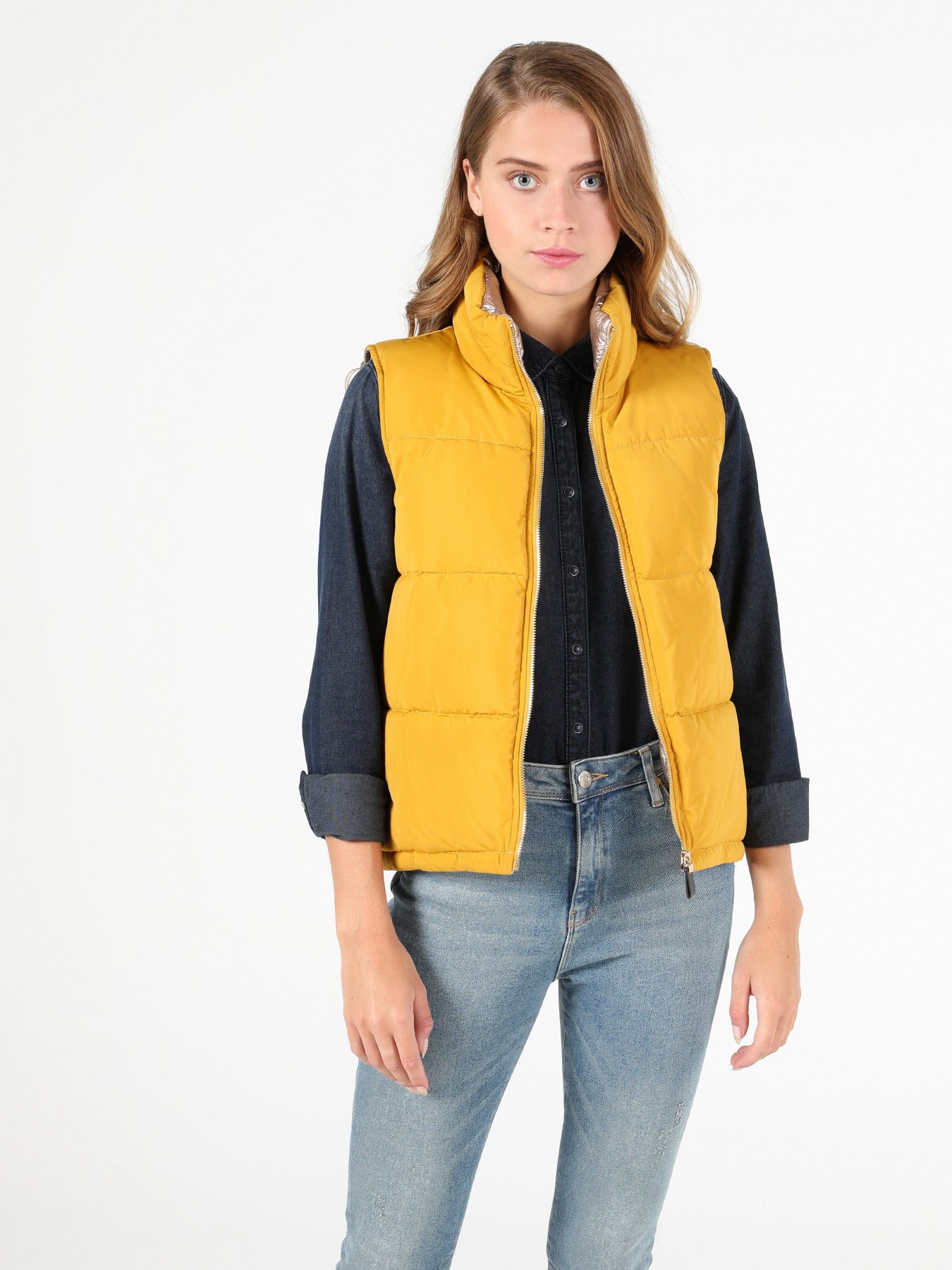 Жилет Colin’s модель CL1051064OGR Фото