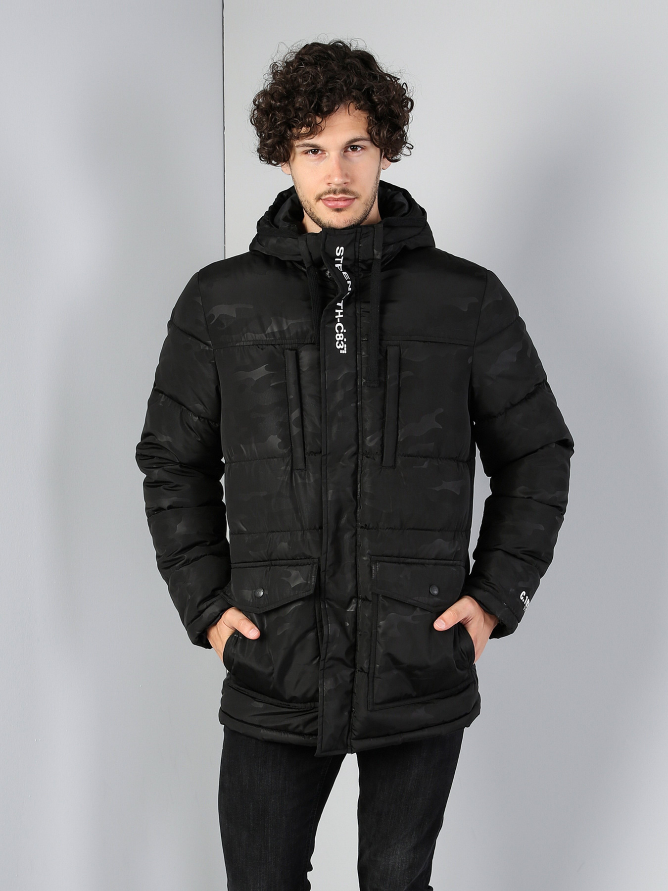 Пуховик Colin’s модель CL1035965BLK Фото