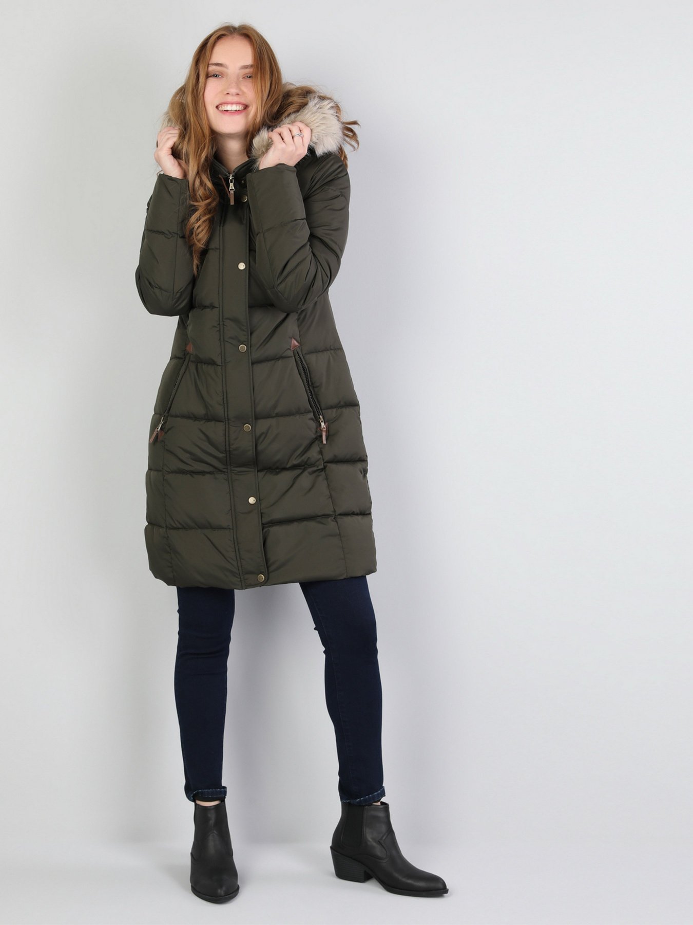 Пуховик Colin’s модель CL1044437KHA Фото