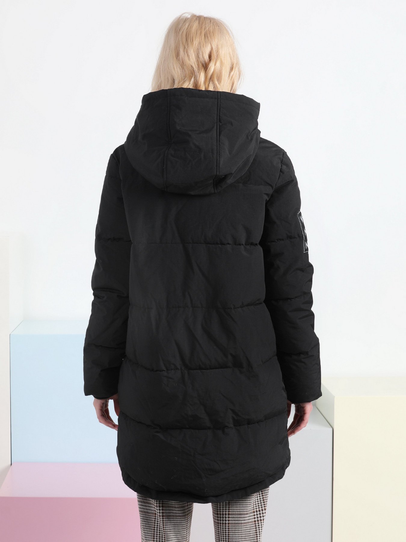 Пальто Colin’s модель CL1045123BLK Фото