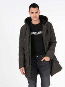 Демісезонна куртка Colin’s модель CL1051118DKH Фото