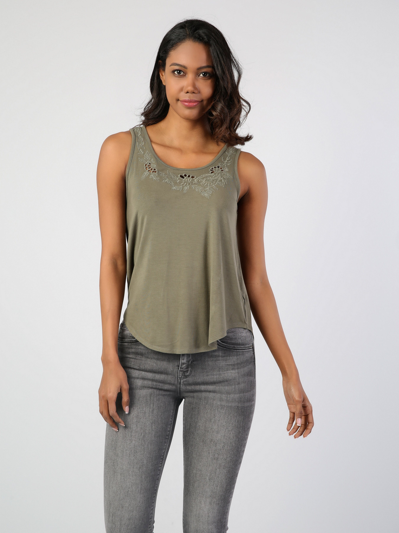 Майка для дома Colin’s модель CL1042284KHA Фото