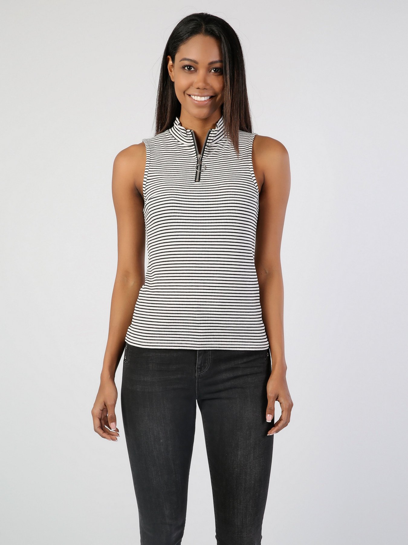 Майка для дома Colin’s модель CL1042326WHT Фото