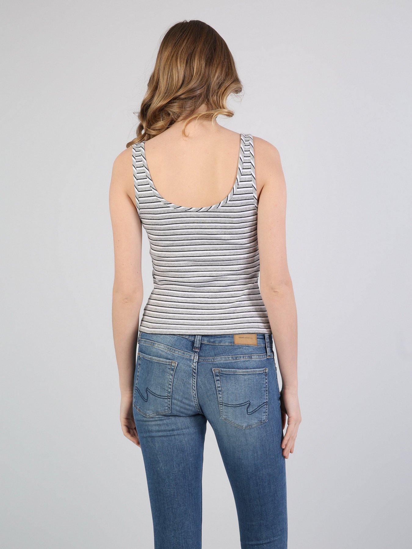 Майка для дома Colin’s модель CL1043712MGA Фото