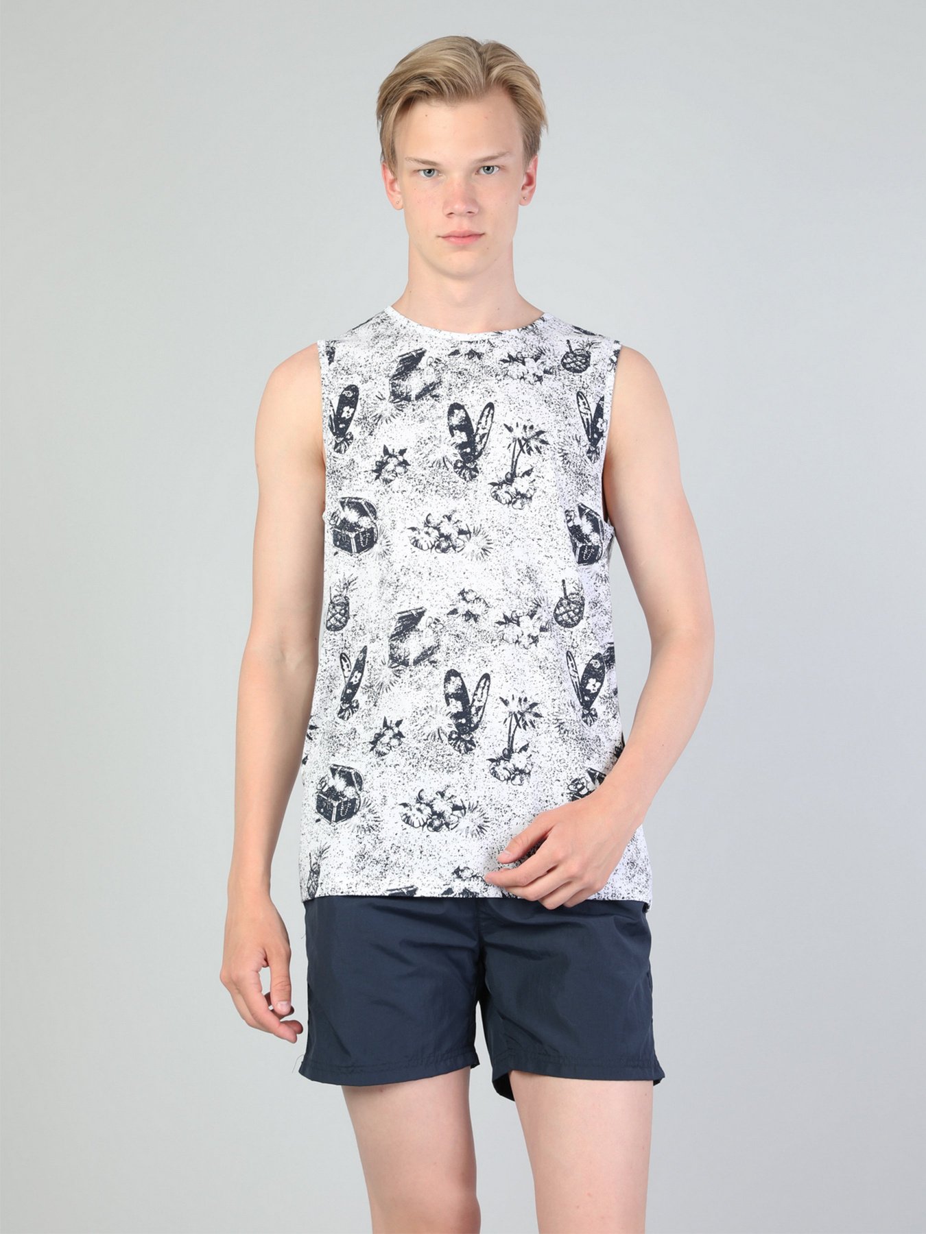 Майка для дома Colin’s модель CL1046310WHT Фото