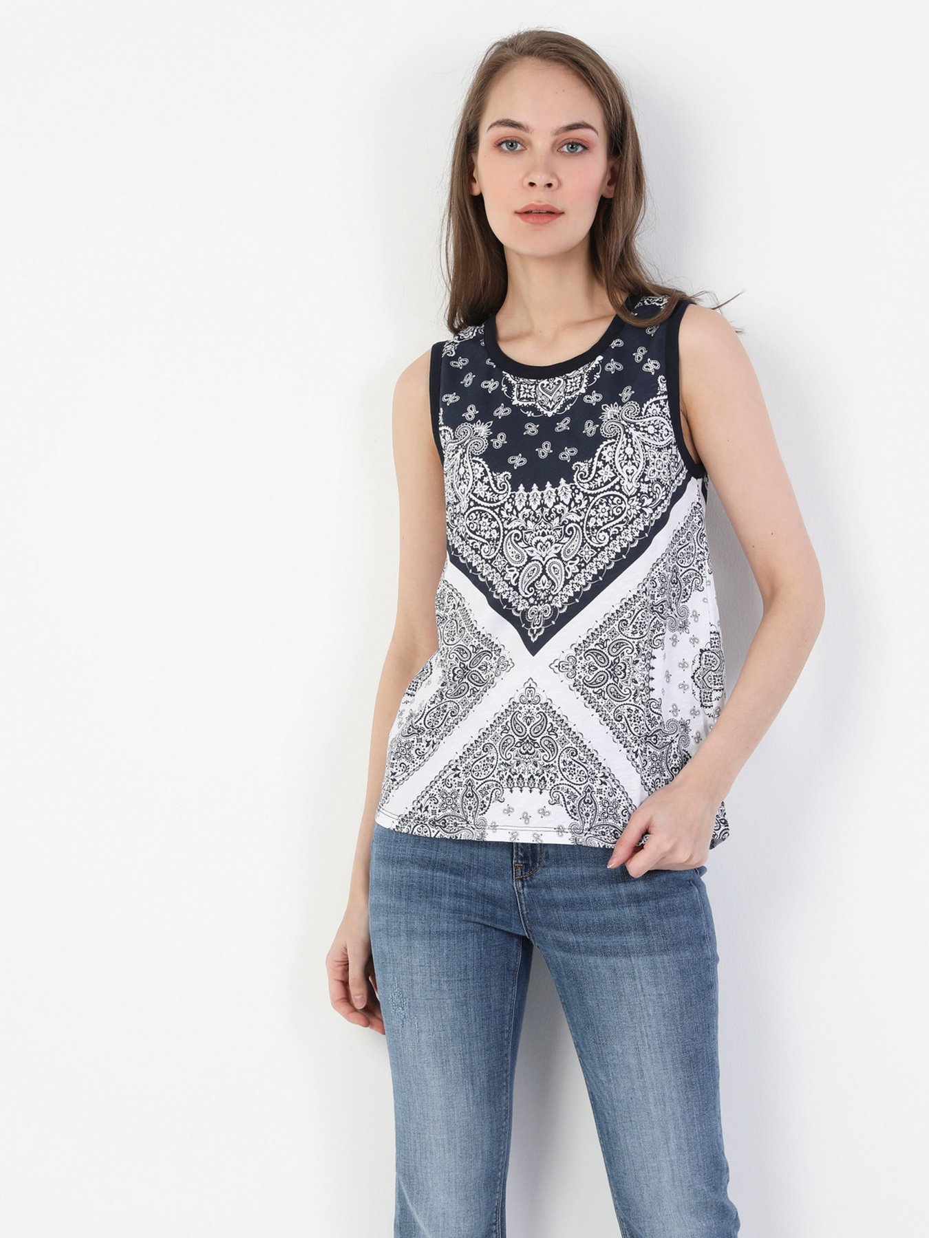 Майка для дома Colin’s модель CL1049150NAV Фото