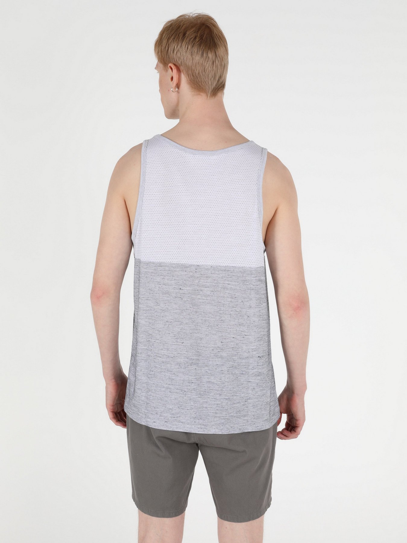 Майка Colin’s модель CL1049488GRA Фото