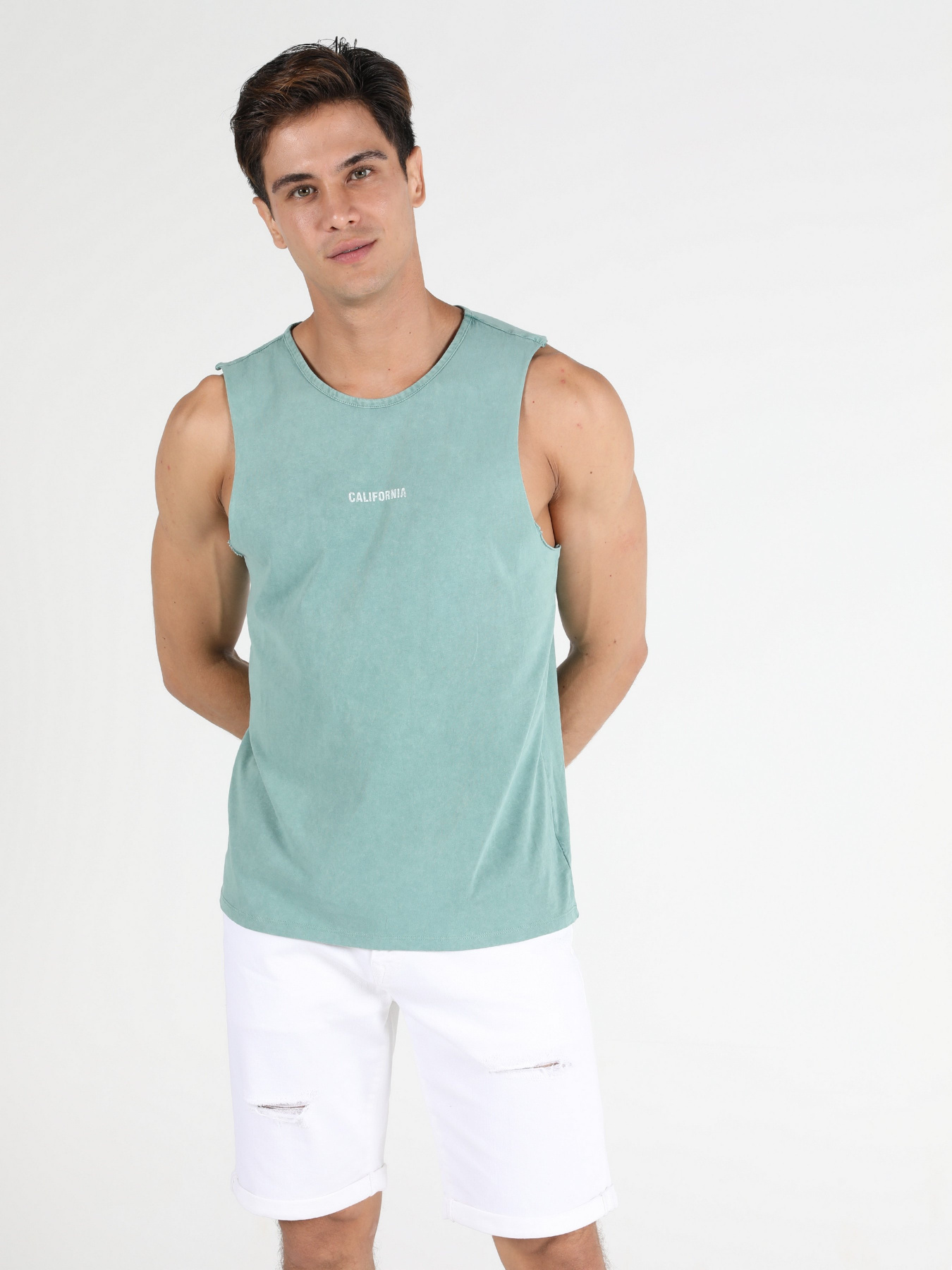 Майка для дома Colin’s модель CL1049495GRN Майка для дома Colin’s модель CL1049495GRN Фото