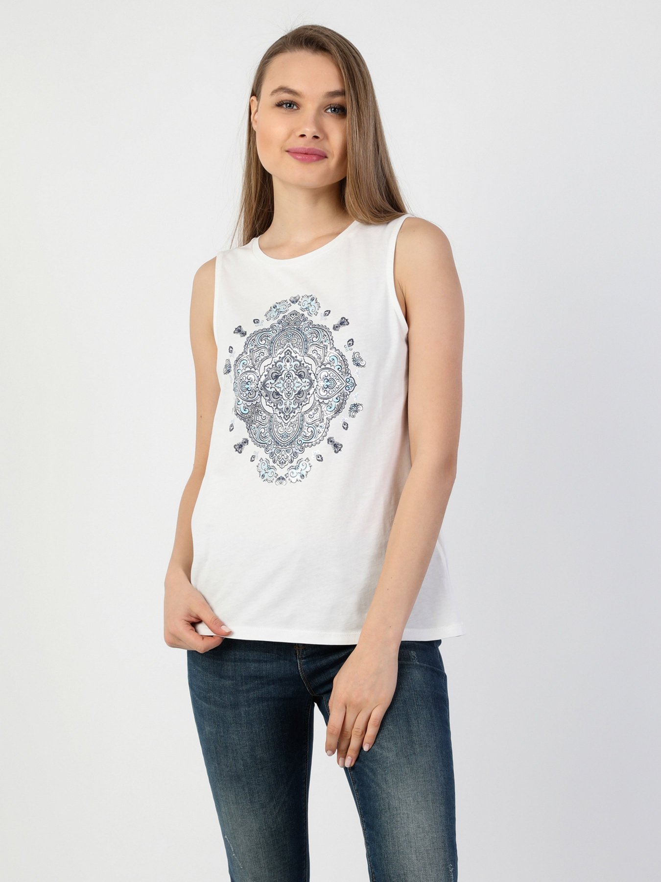 Майка для дома Colin’s модель CL1049530OFW Фото