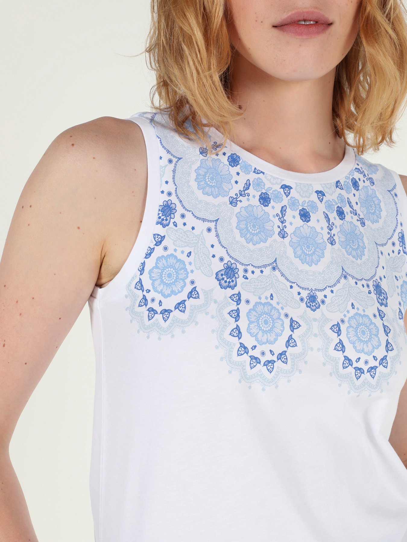 Майка для дома Colin’s модель CL1051320WHT Фото