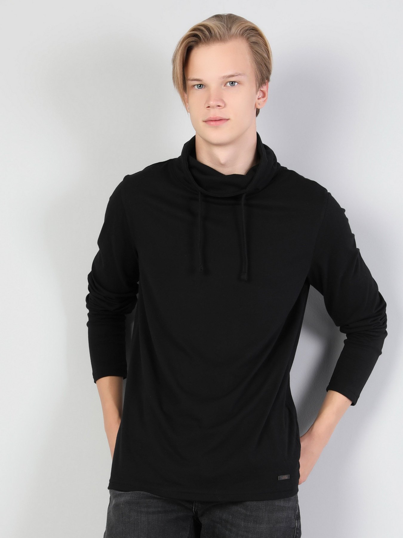 Реглан Colin’s модель CL1036982BLK Фото