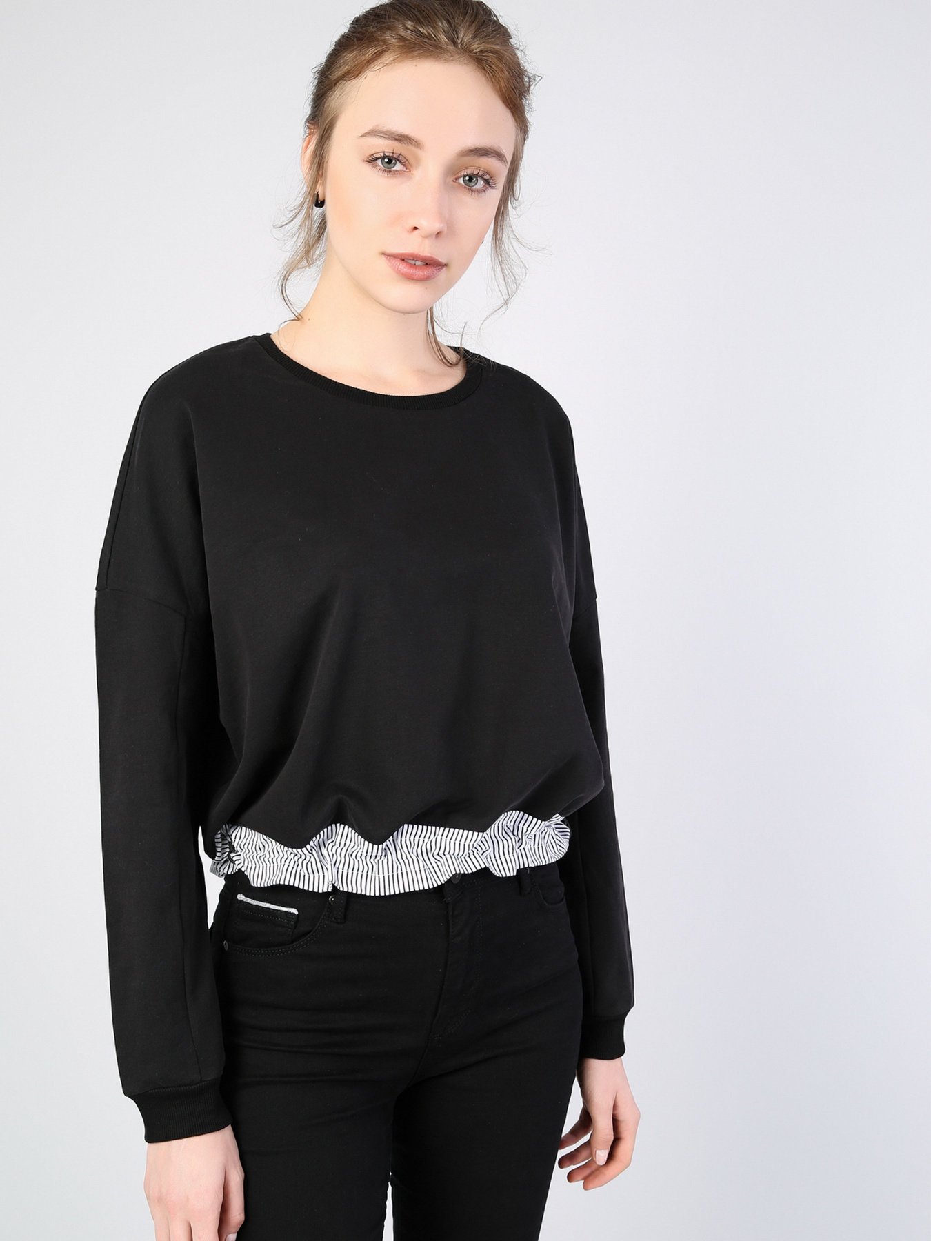 Лонгслив Colin’s модель CL1042175BLK Фото