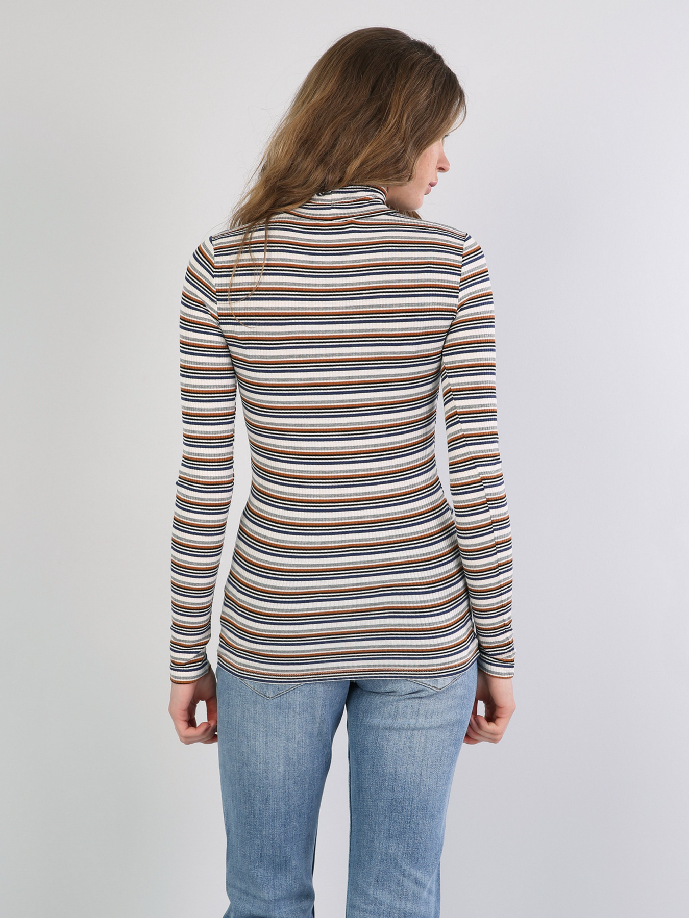 Водолазка Colin’s модель CL1045474MTC Фото