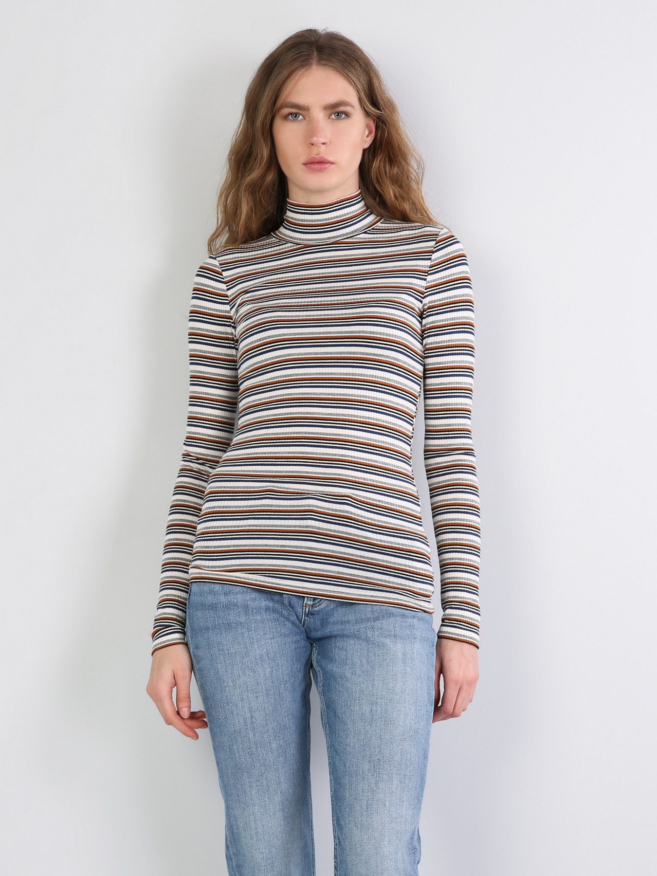 Водолазка Colin’s модель CL1045474MTC Фото