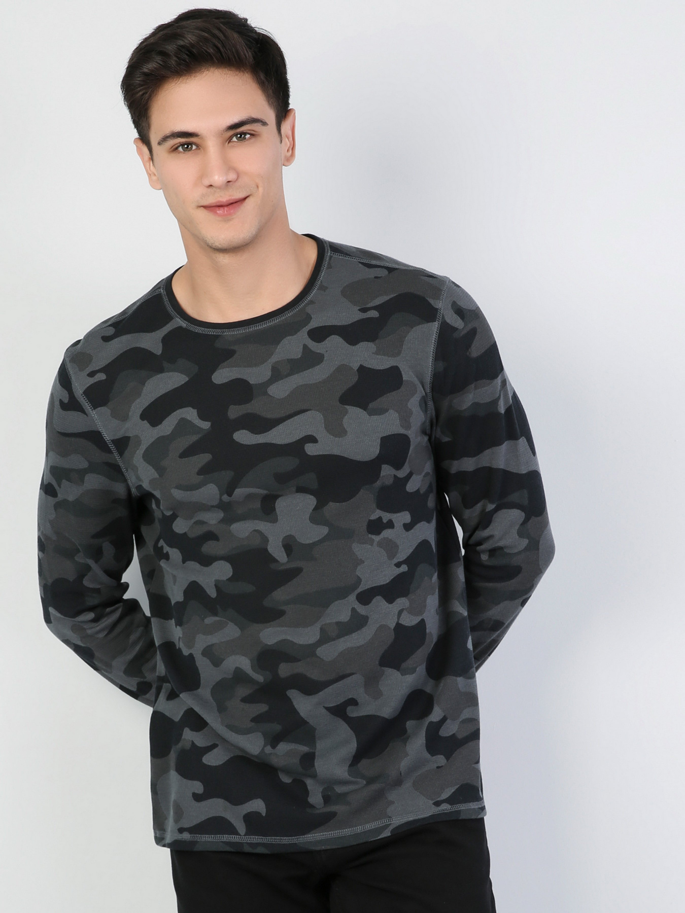 Реглан Colin’s модель CL1045515ANT Фото