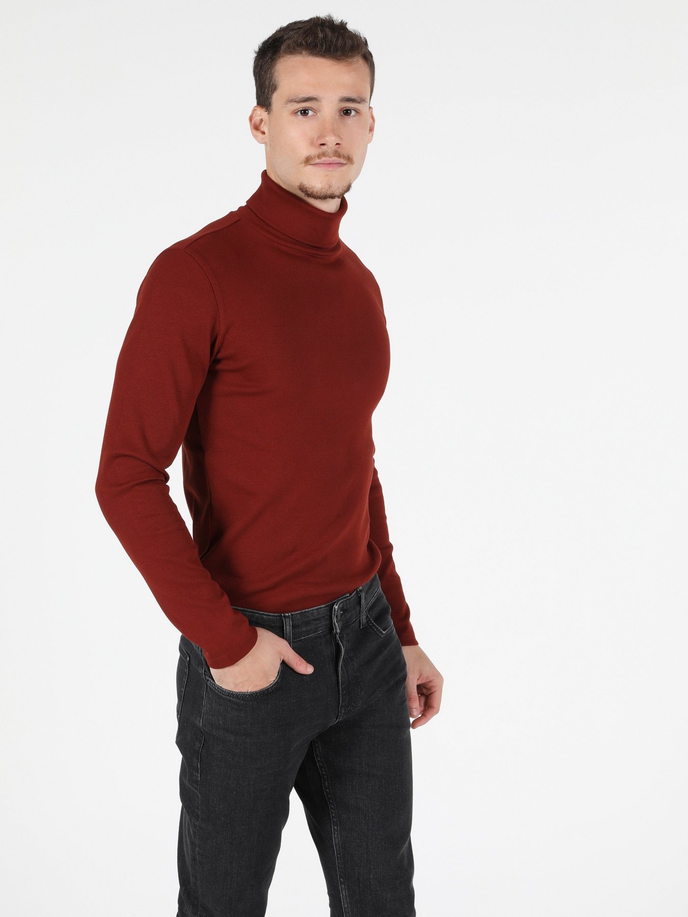 Водолазка Colin’s модель CL1049854BRC Фото