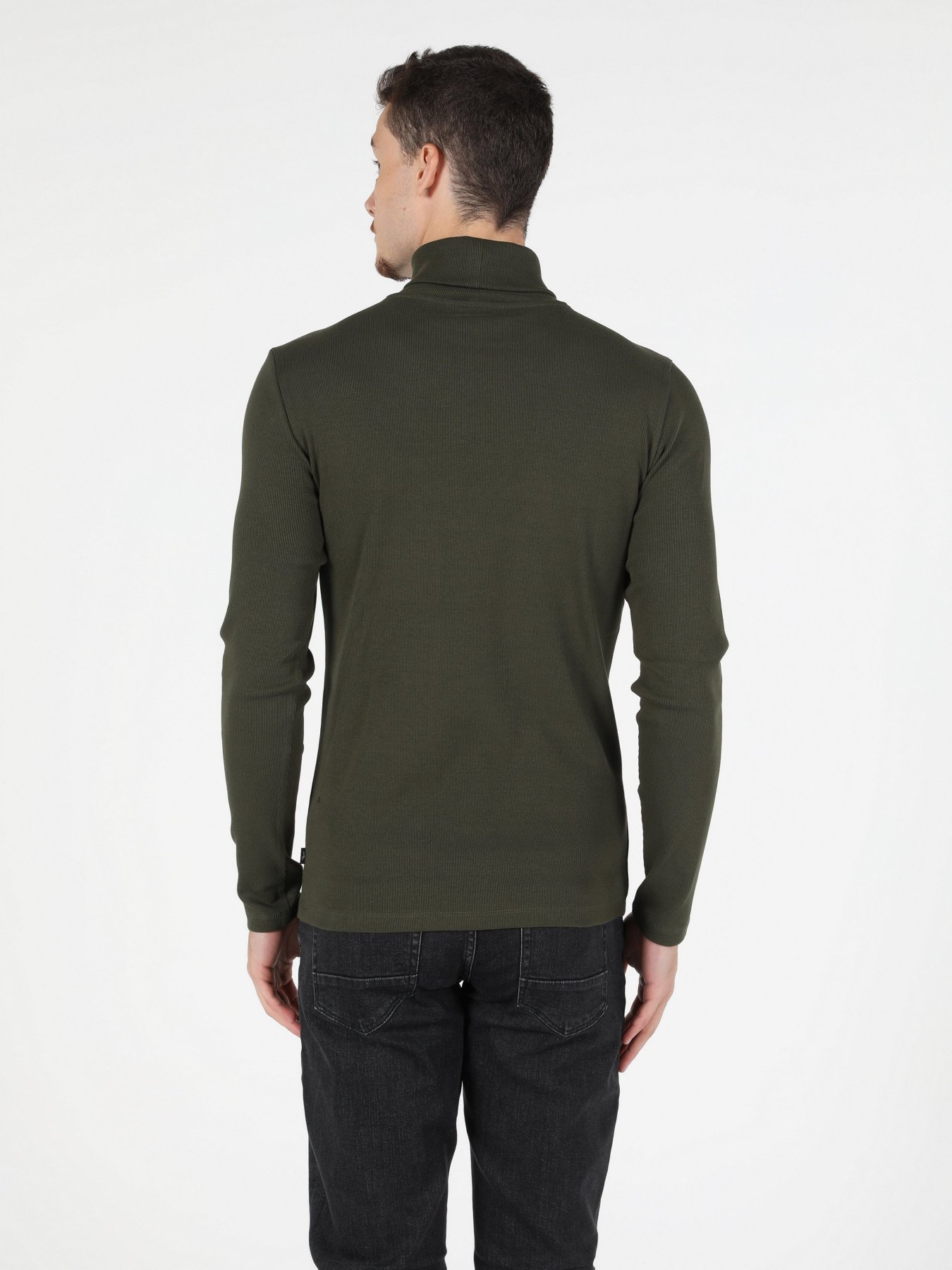 Водолазка Colin’s модель CL1049854KHA Фото