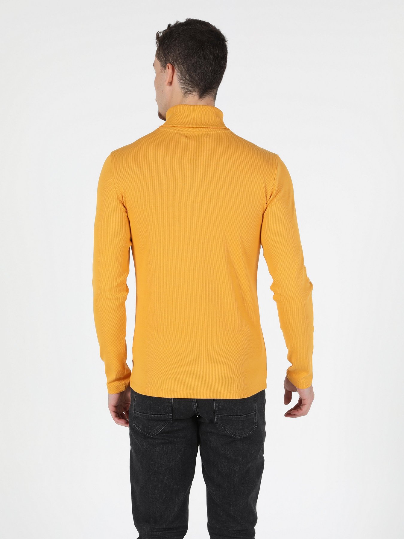 Водолазка Colin’s модель CL1049854YLW Фото