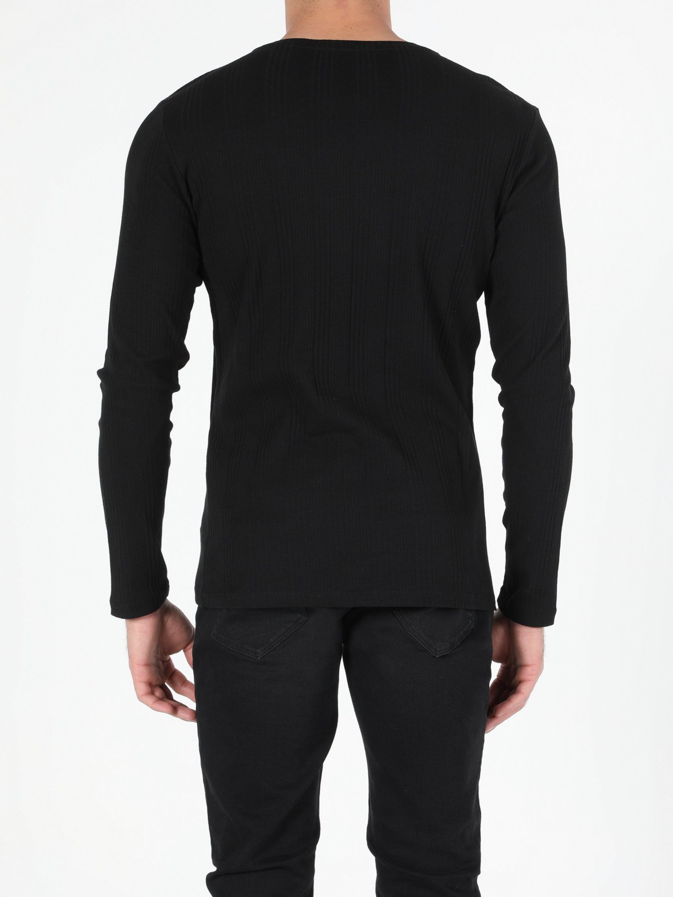 Лонгслив Colin’s модель CL1050230BLK Фото