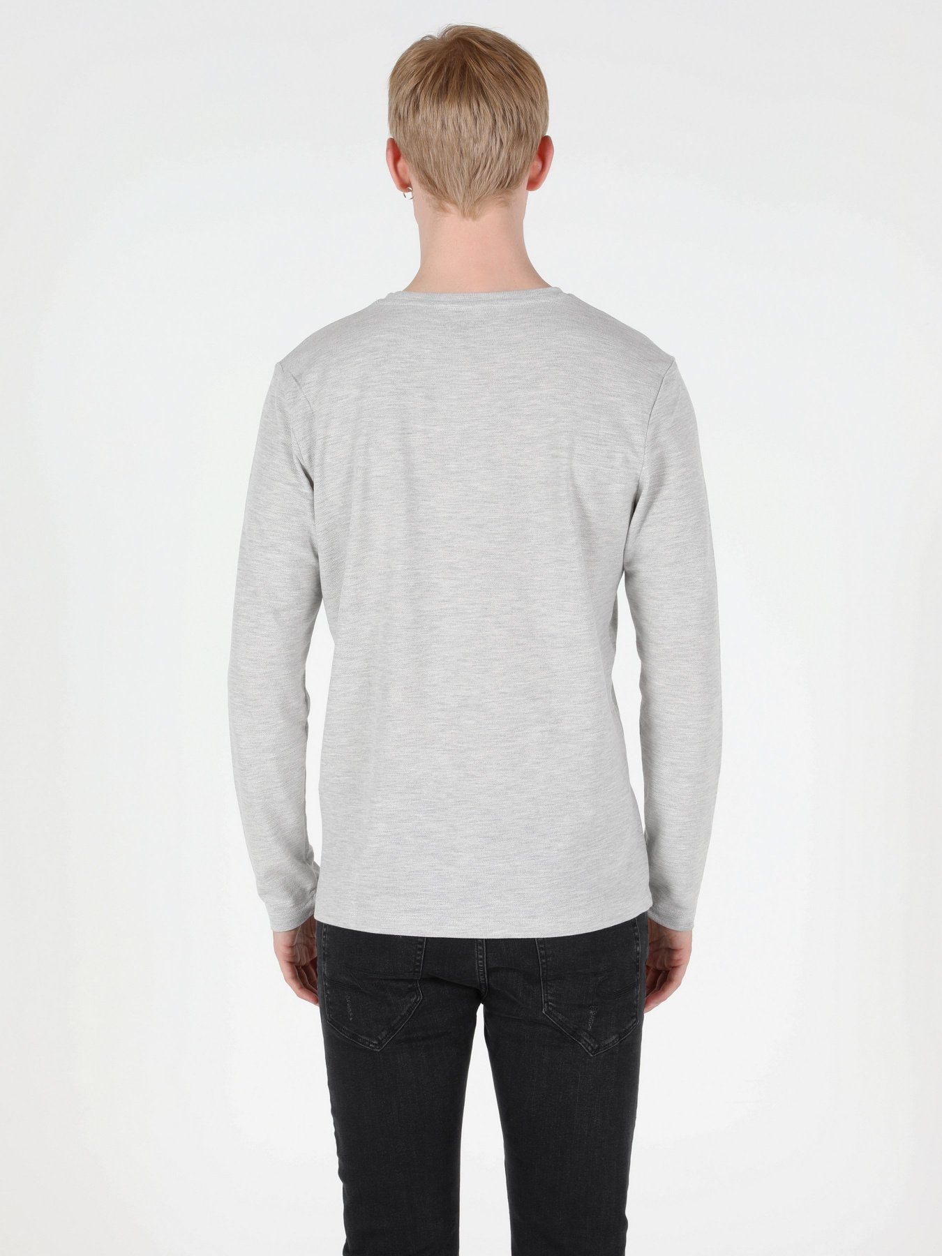 Лонгслив Colin’s модель CL1050428MGA Фото