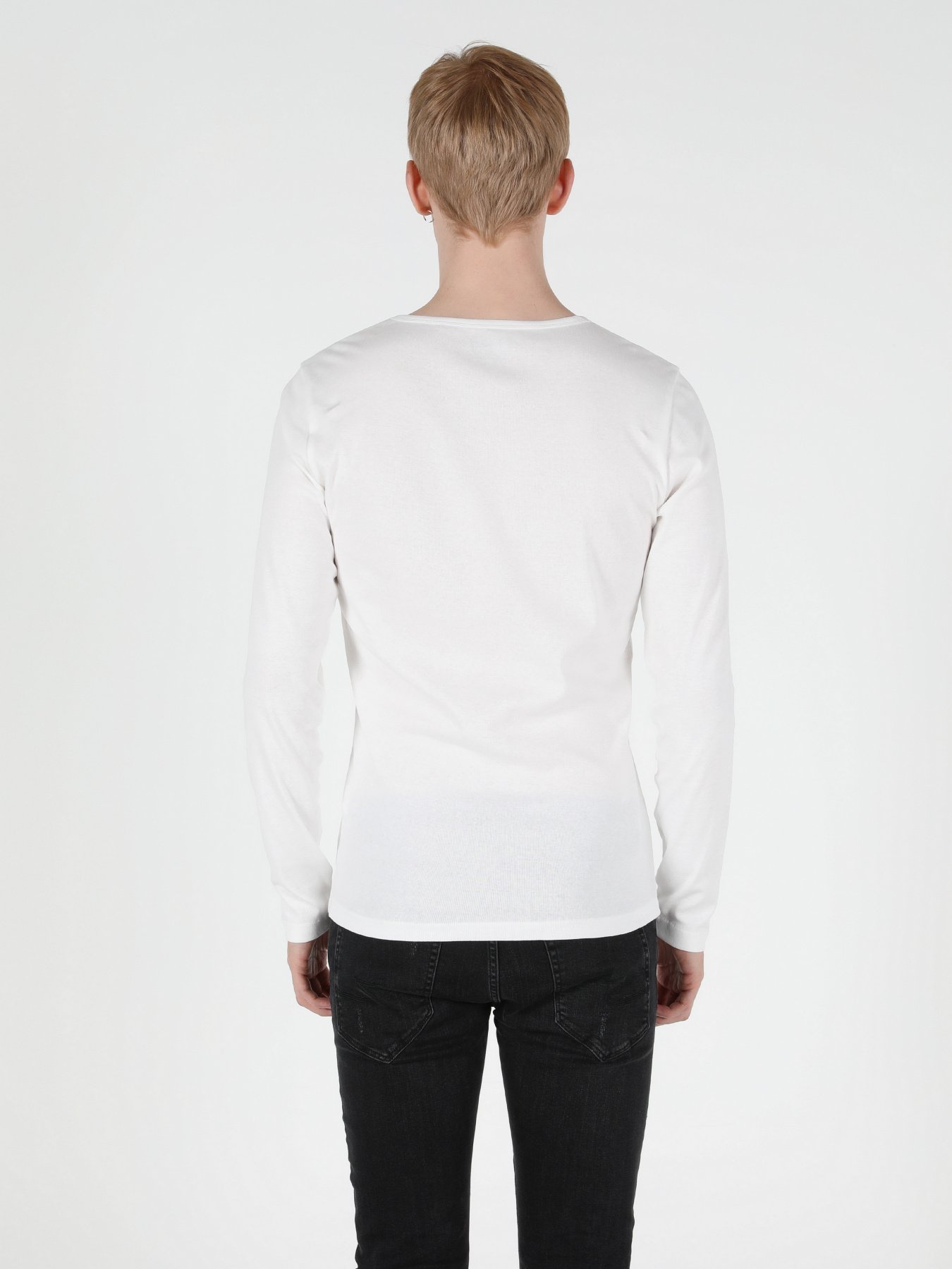 Лонгслив Colin’s модель CL1051052OFW Фото