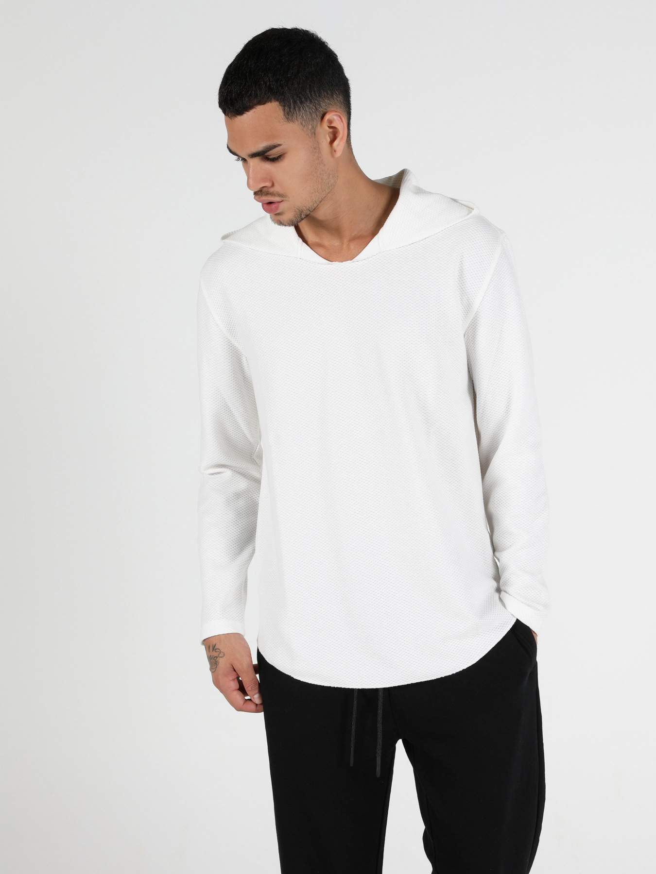 Реглан Colin’s модель CL1051091OFW Фото