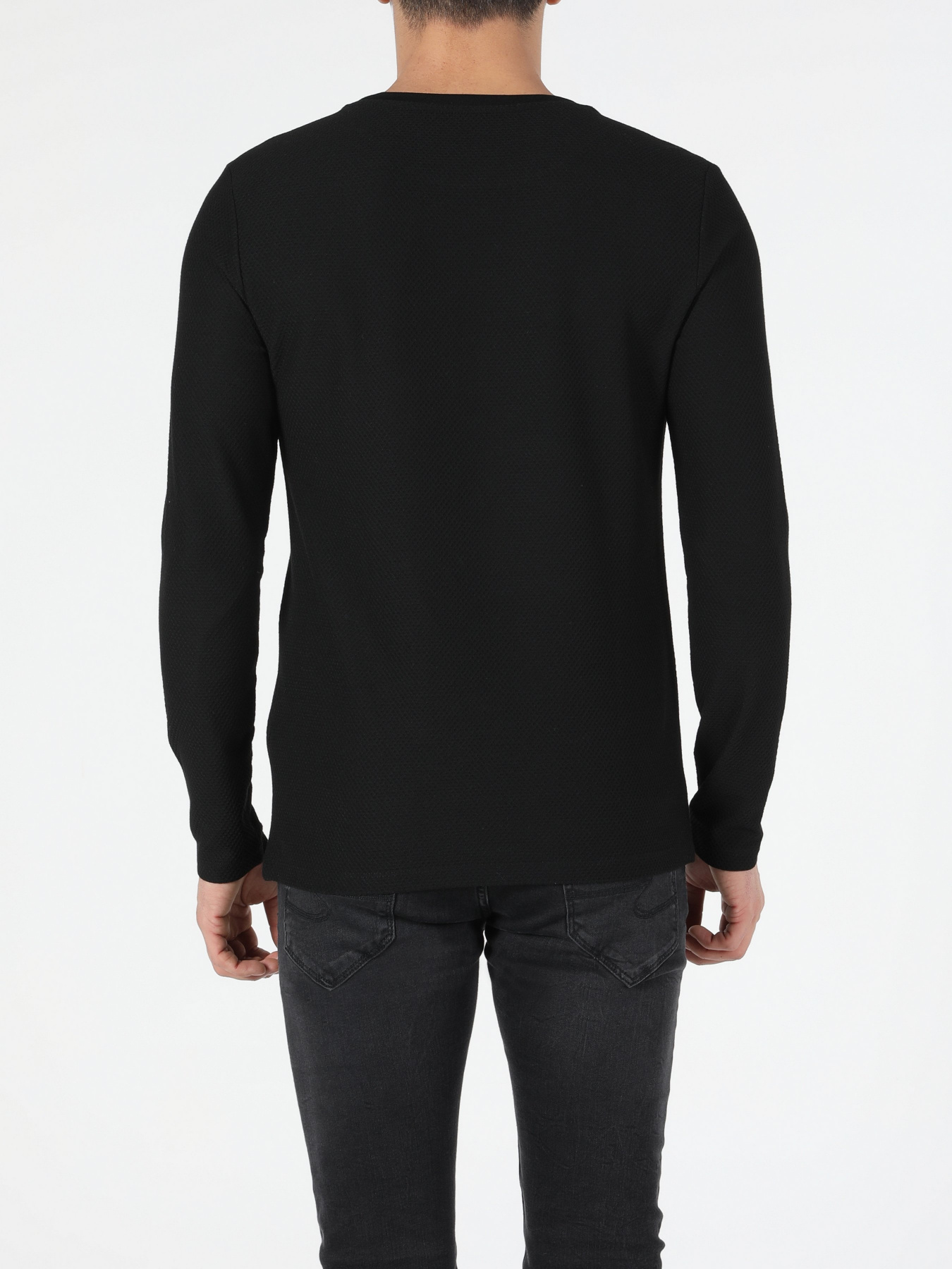 Лонгслив Colin’s модель CL1051143BLK Фото