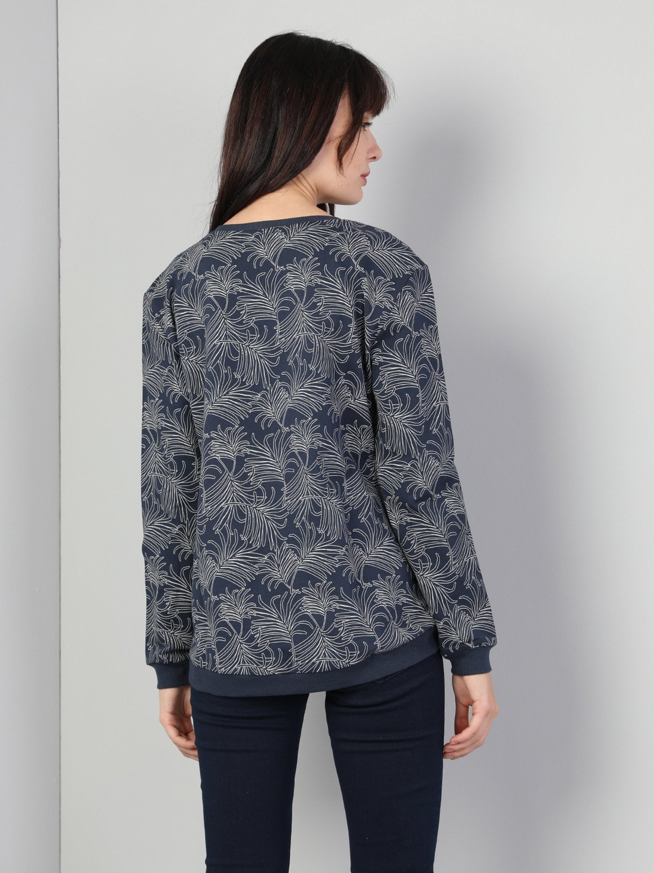 Свитшот Colin’s модель CL1045062INV Фото