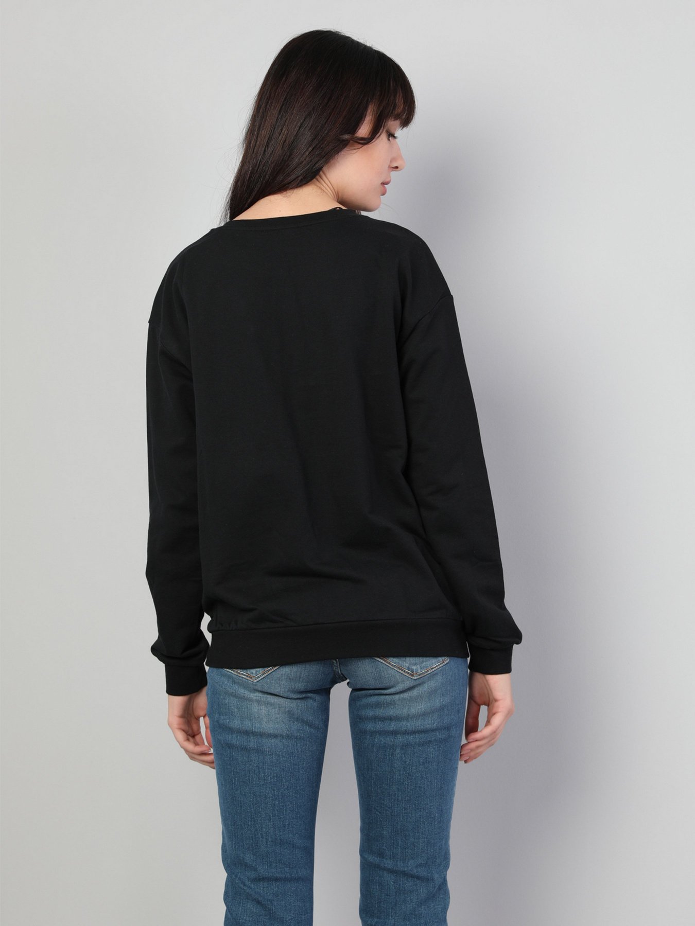 Свитшот Colin’s модель CL1045224BLK Фото