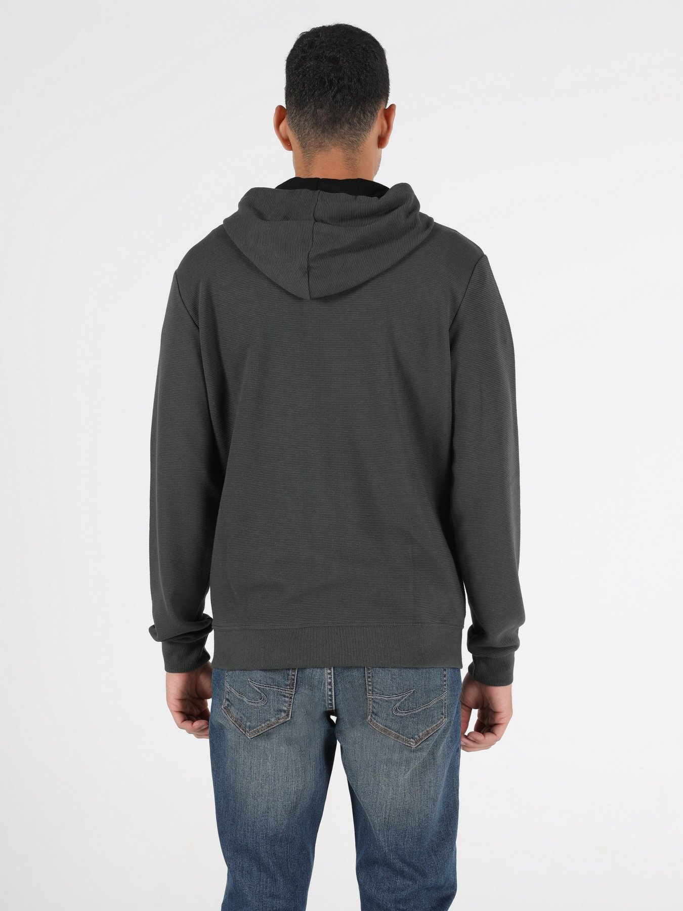 Кофта Colin’s модель CL1045425KHA Фото