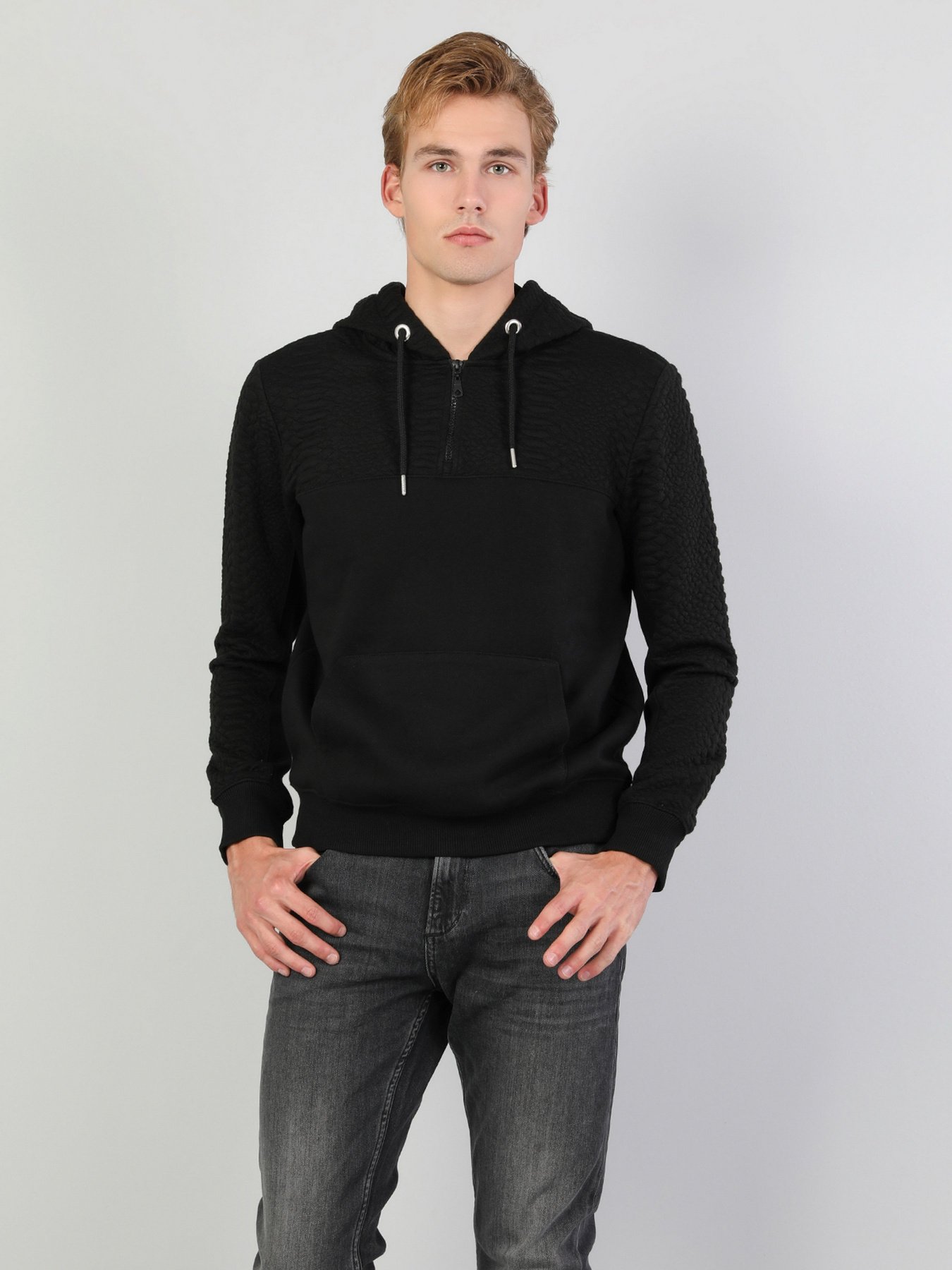 Худі Colin’s модель CL1046009BLK Худі Colin’s модель CL1046009BLK Фото