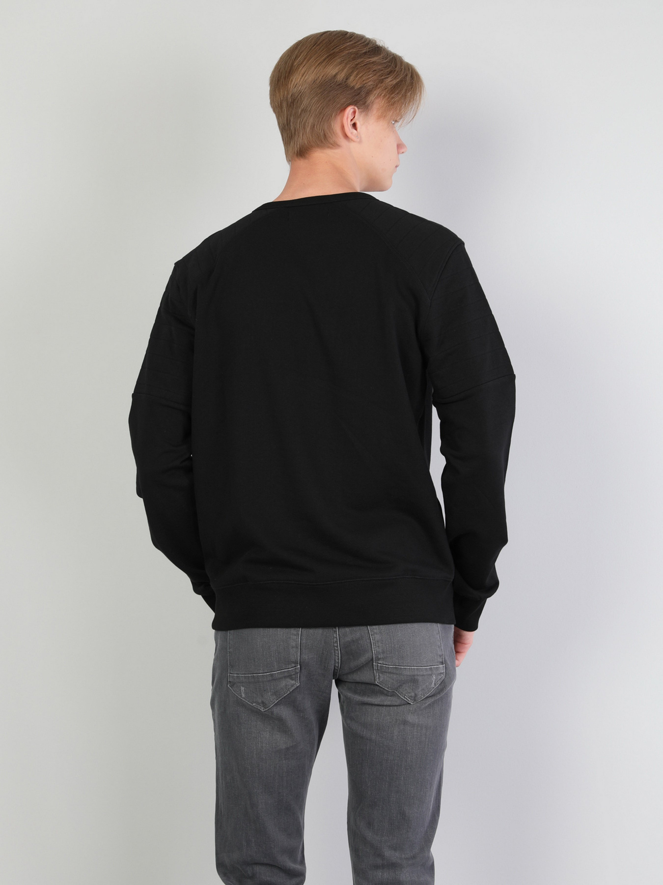 Худи Colin’s модель CL1046020BLK Фото