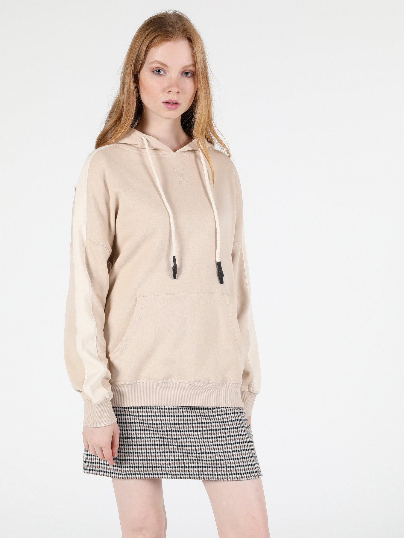 Худи Colin’s модель CL1050474BEI Фото