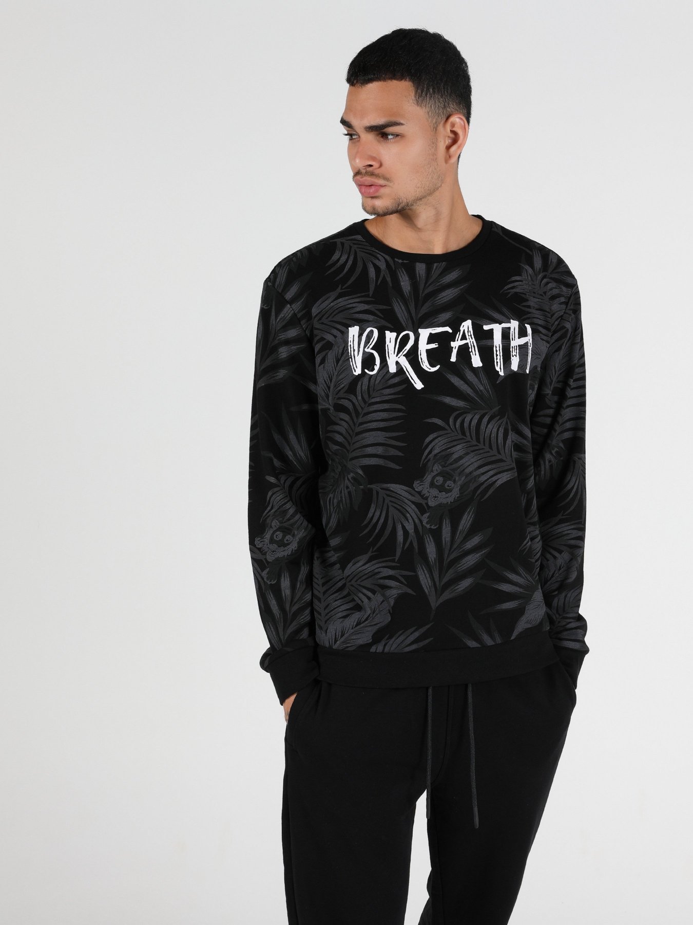 Худі Colin’s модель CL1050543BLK Худі Colin’s модель CL1050543BLK Фото