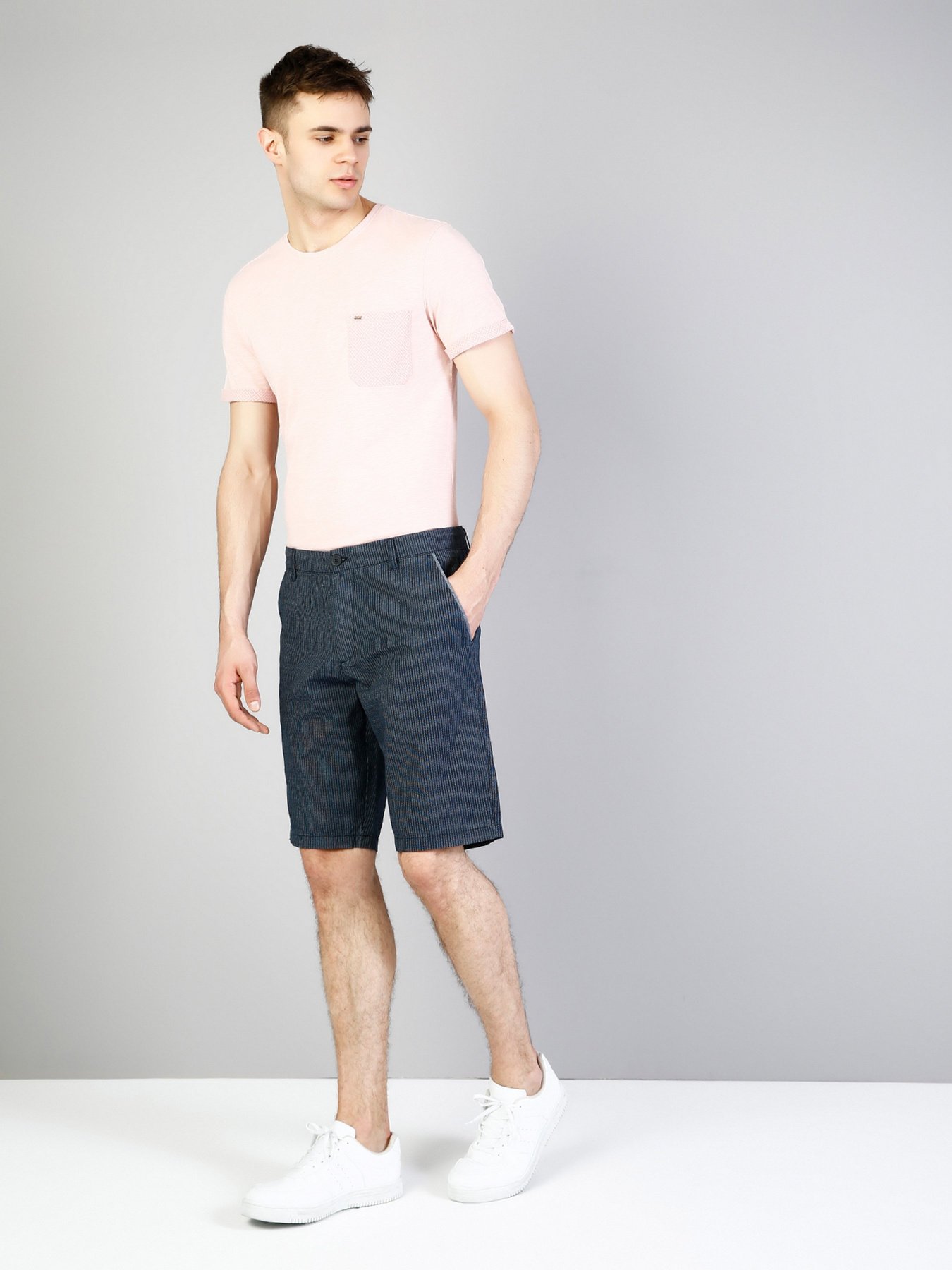 Шорты Colin’s модель CL1034319BLU Фото