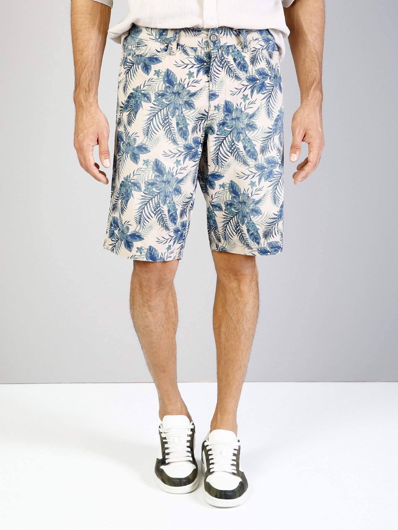 Шорты Colin’s модель CL1034321CML Фото