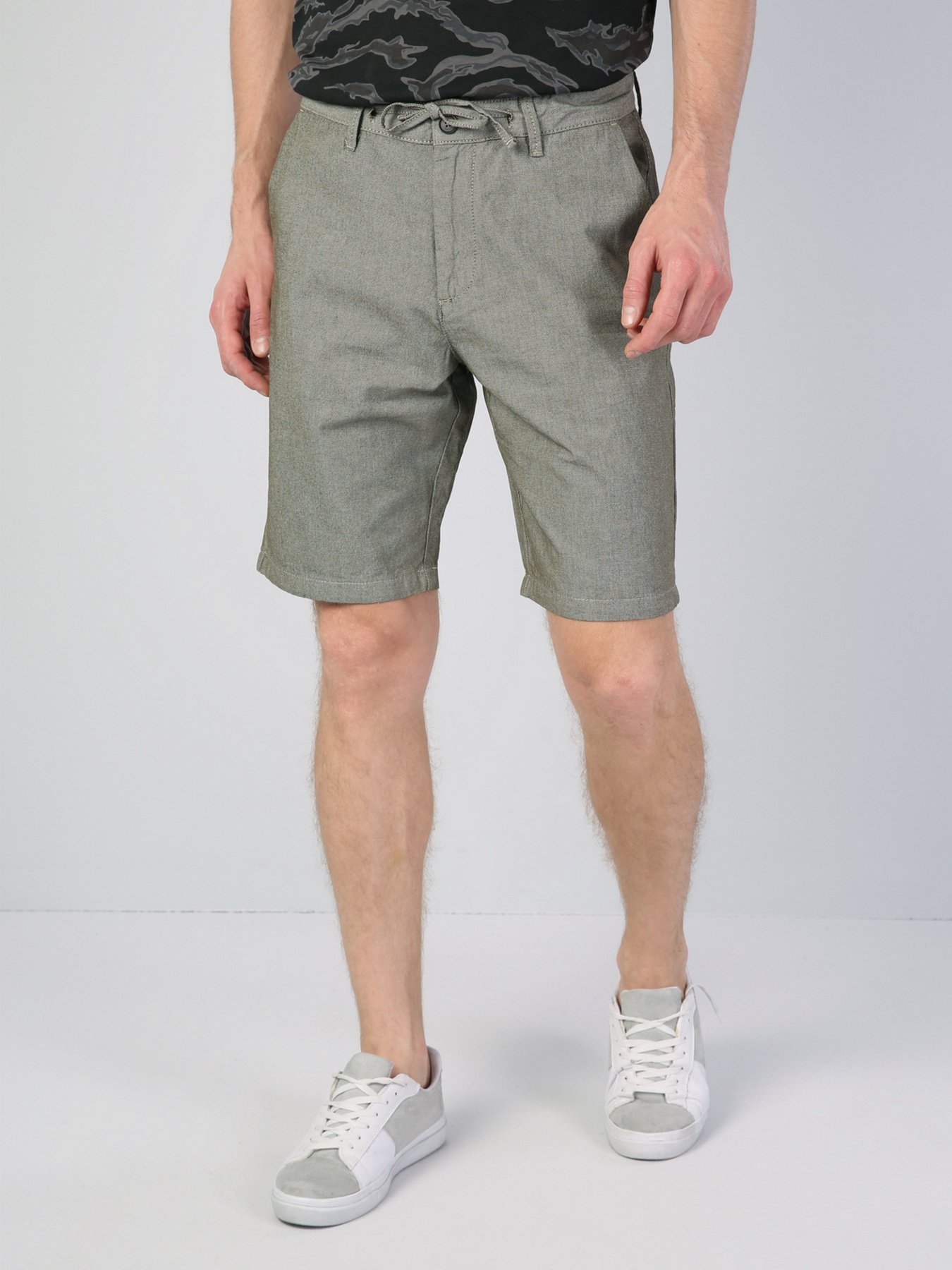 Шорты Colin’s модель CL1042910KHA Фото