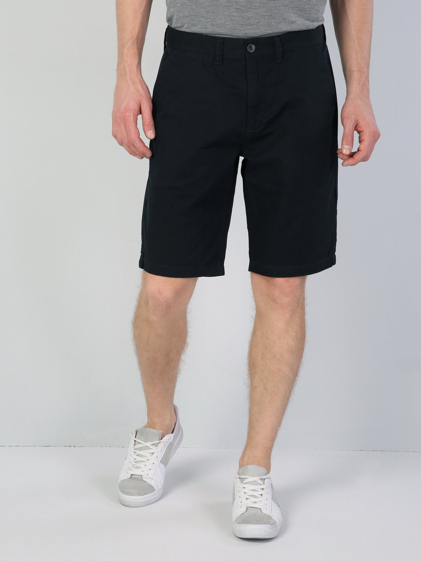 Повседневные шорты Colin’s модель CL1043735NAV Фото