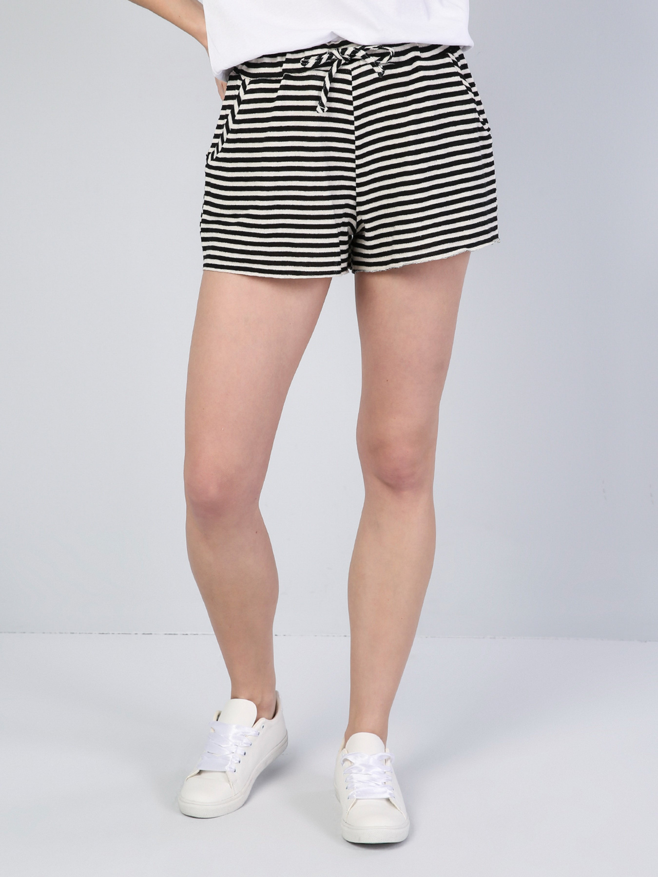 Шорти Colin’s модель CL1043755BLK Фото