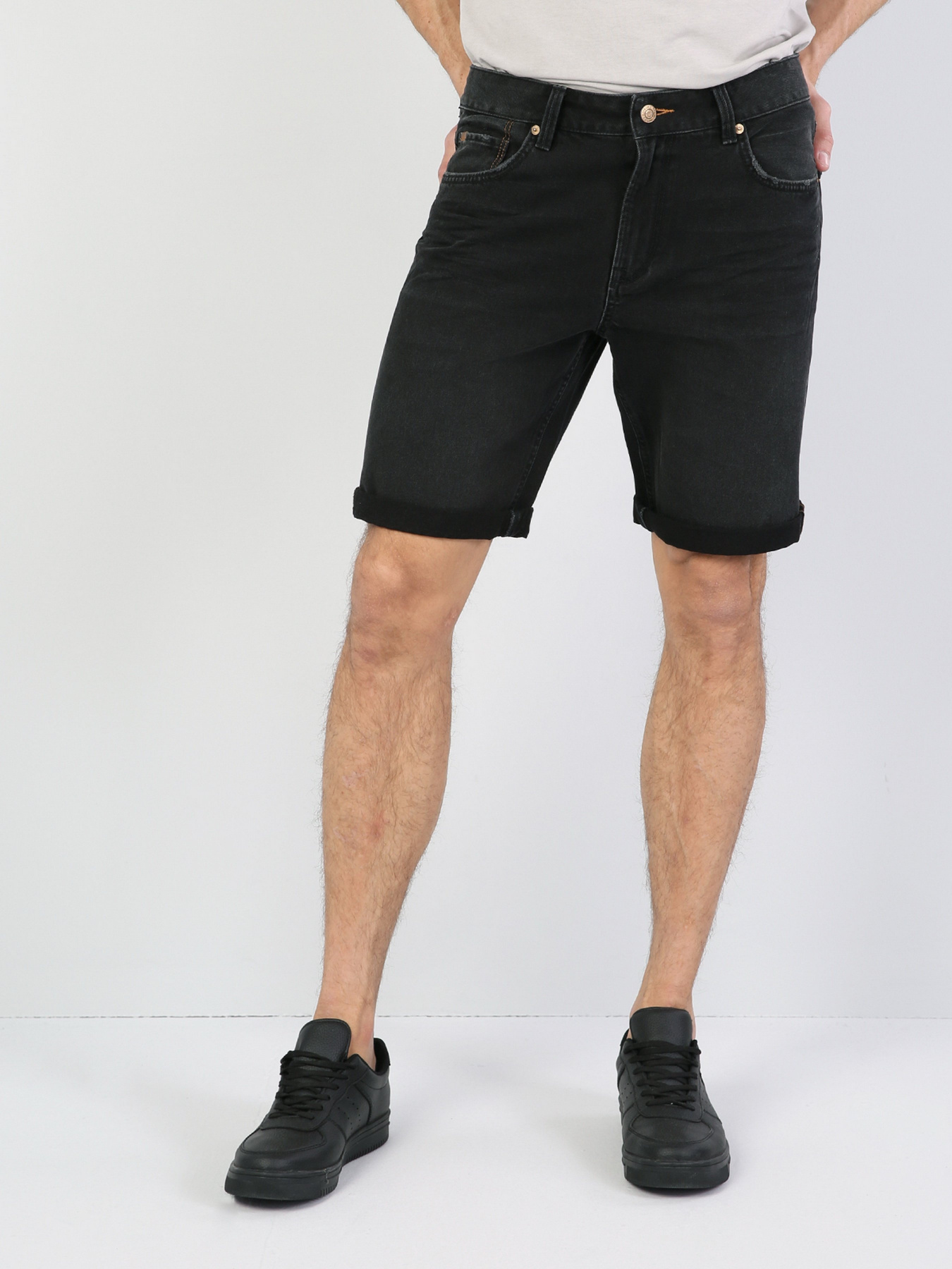 Шорти Colin’s модель CL1043883DN03482 Фото