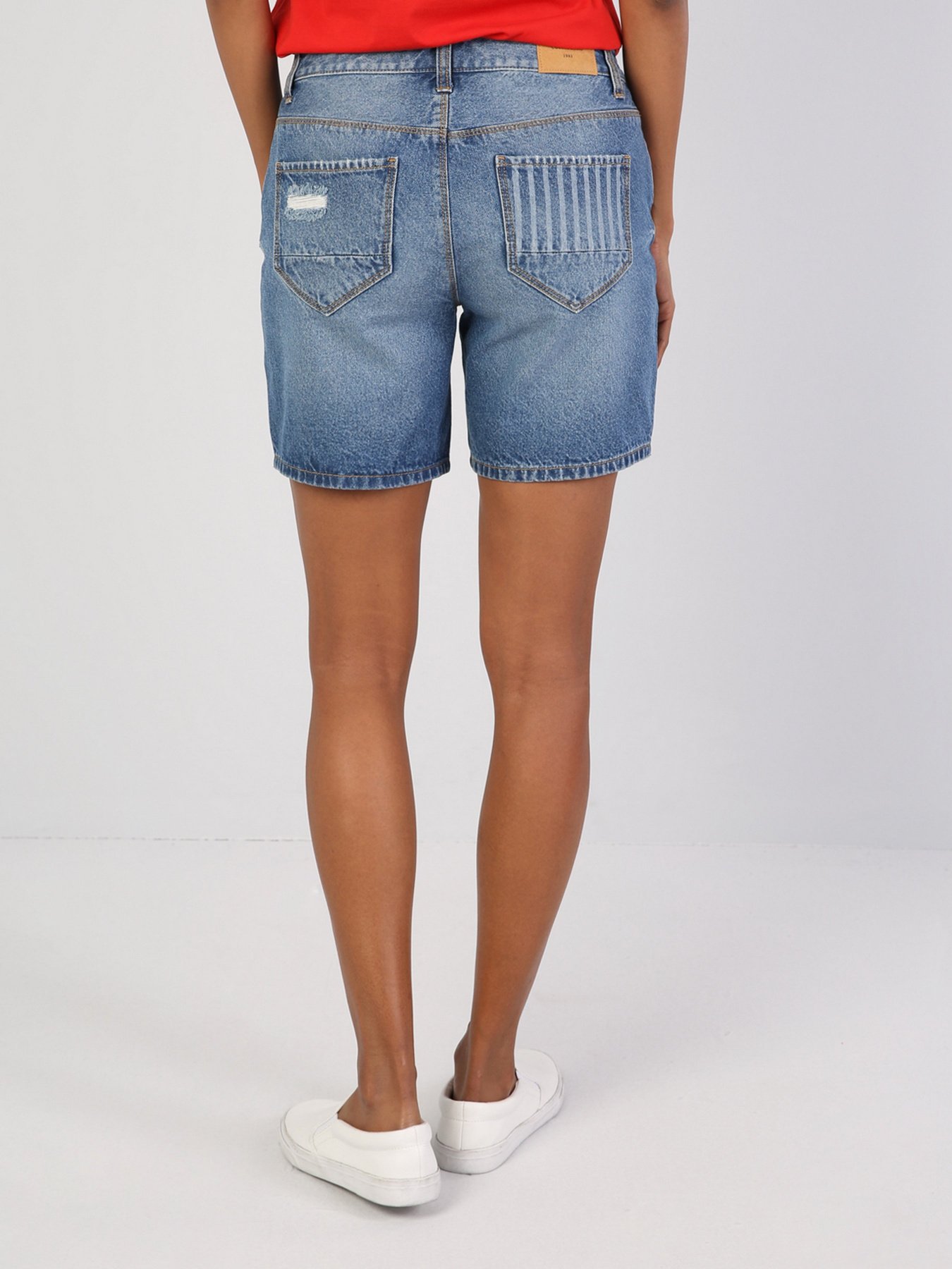 Шорты джинсовые Colin’s модель CL1043975DN02033 Фото