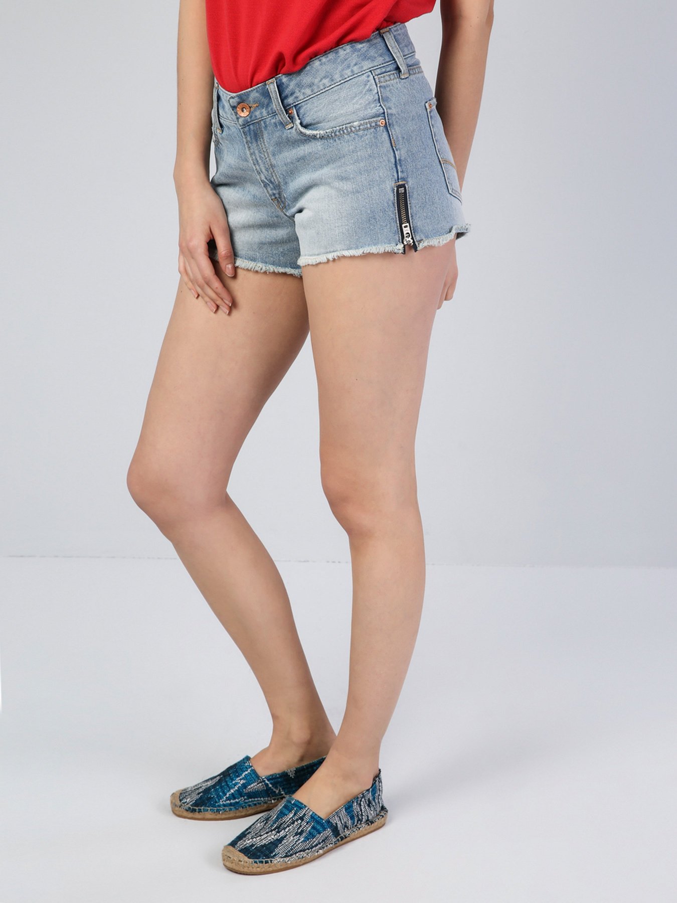 Джинсовые шорты Colin’s модель CL1043979DN40165 Фото