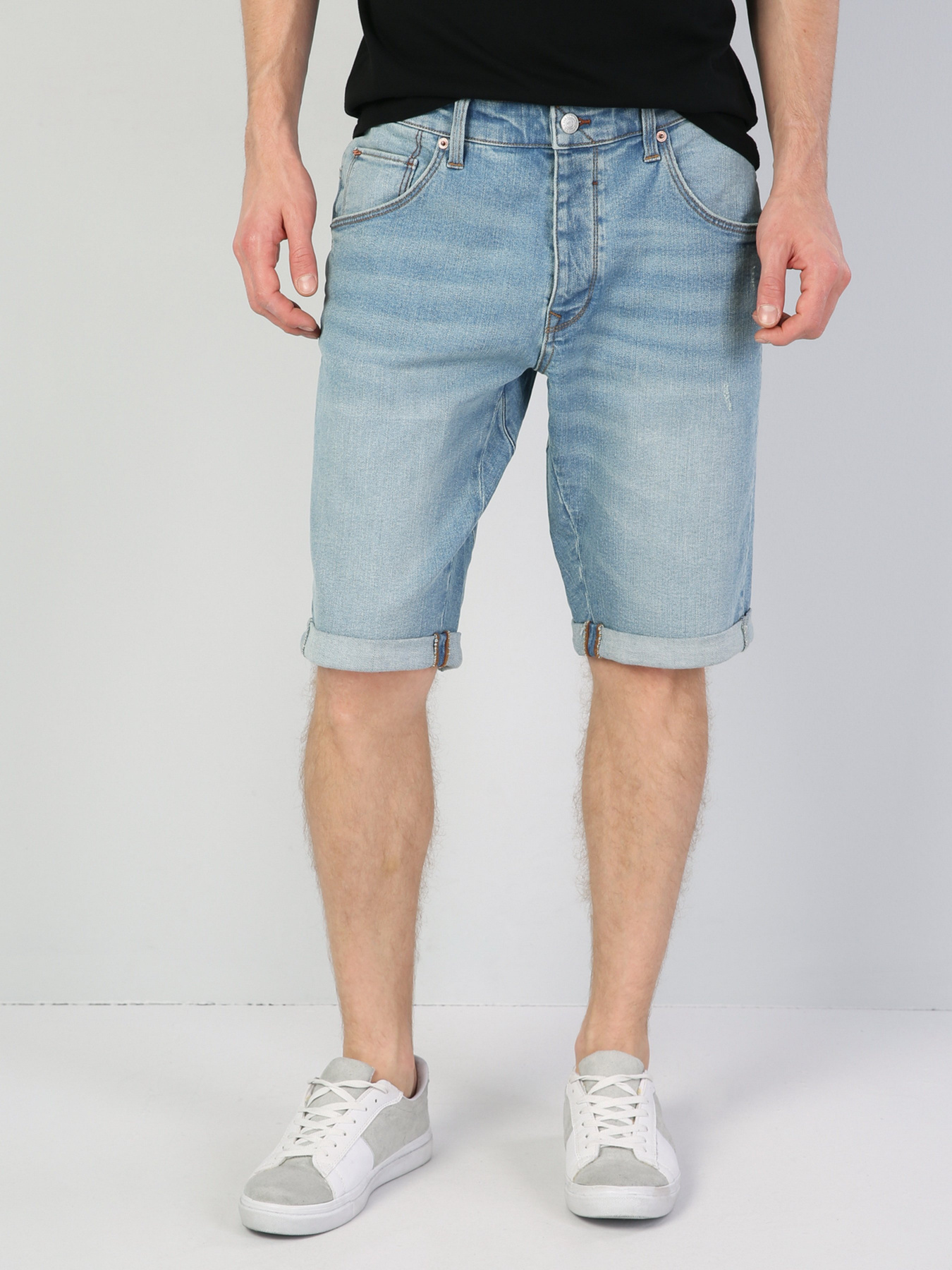 Шорты Colin’s модель CL1045158DN02961 Фото