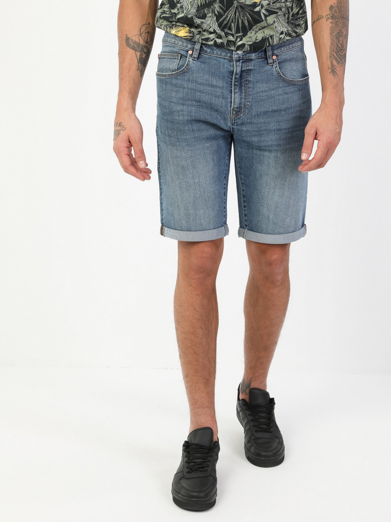 Шорты Colin’s модель CL1048938DN03745 Фото