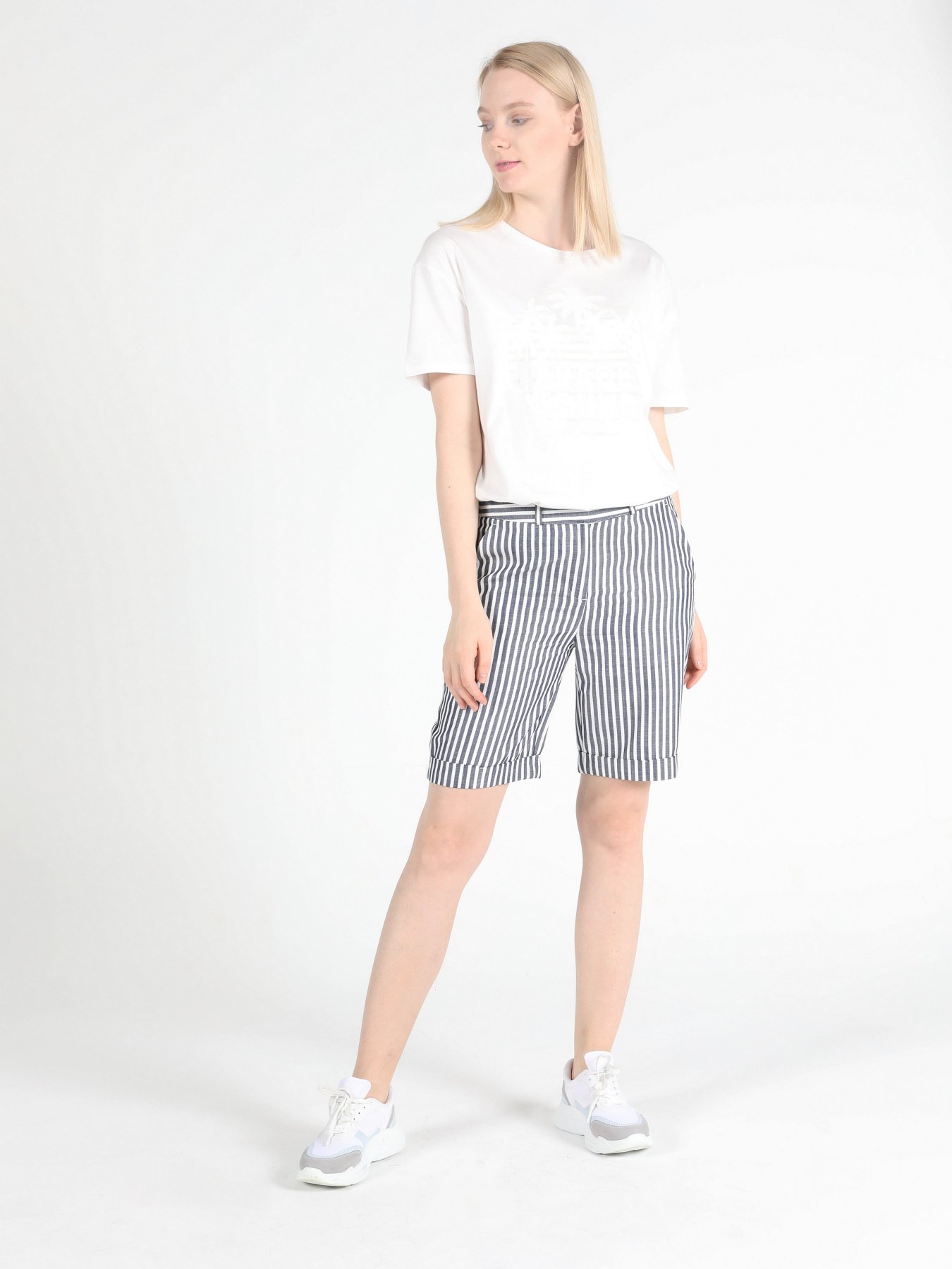 Шорты Colin’s модель CL1049032NAV Фото