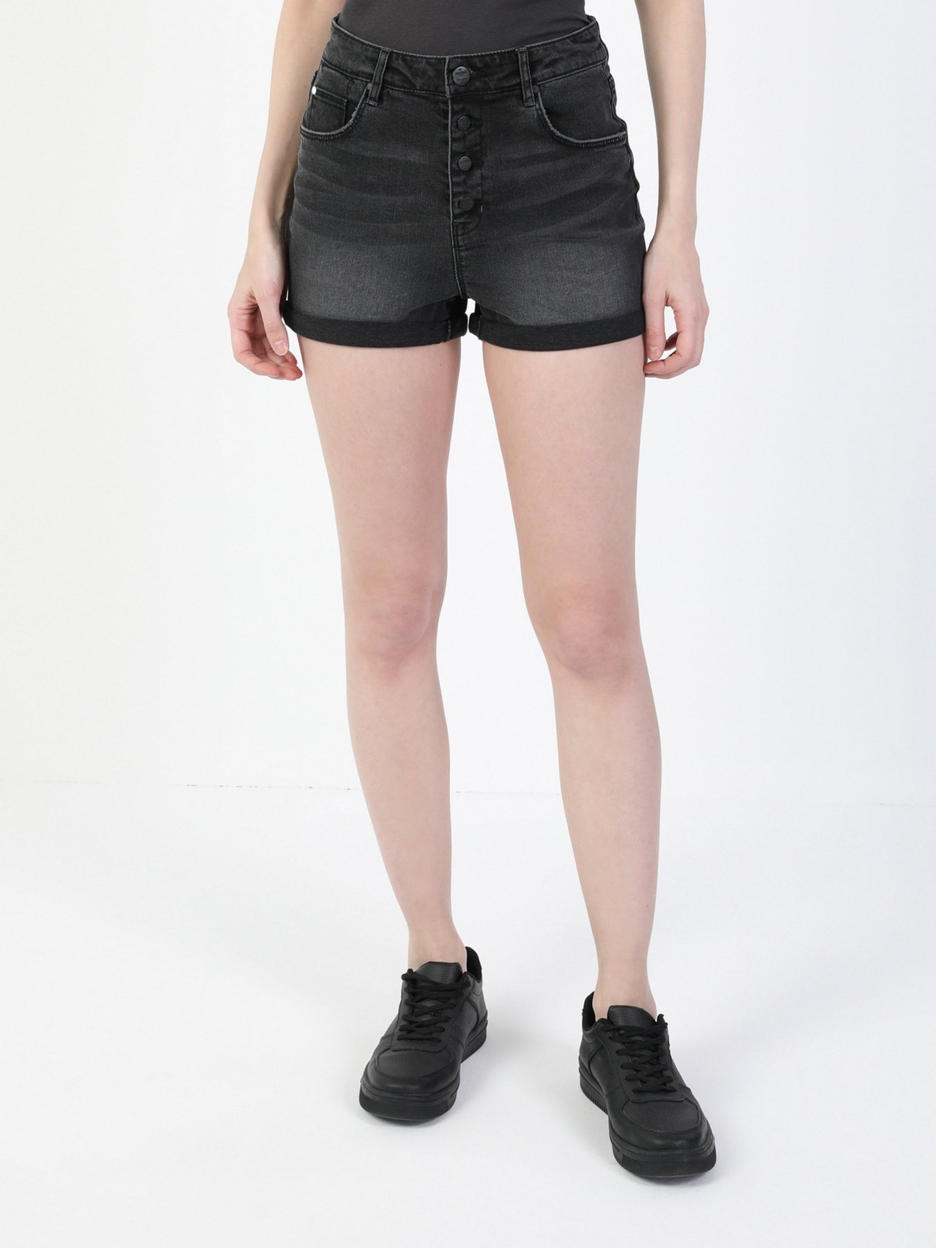 Шорты джинсовые Colin’s модель CL1049723DN01681 Фото