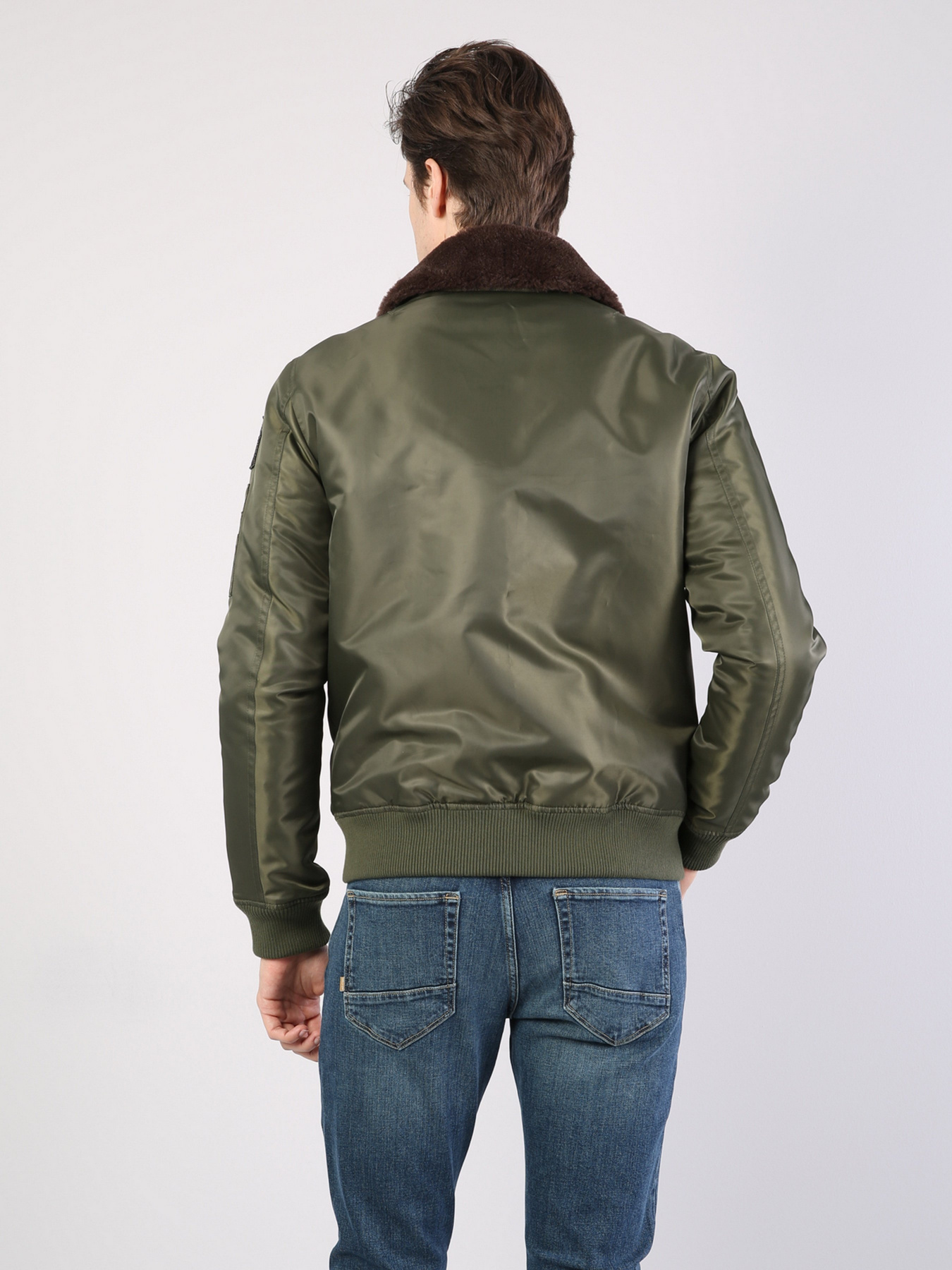 Зимняя куртка Colin’s модель CL1034800GRN Фото